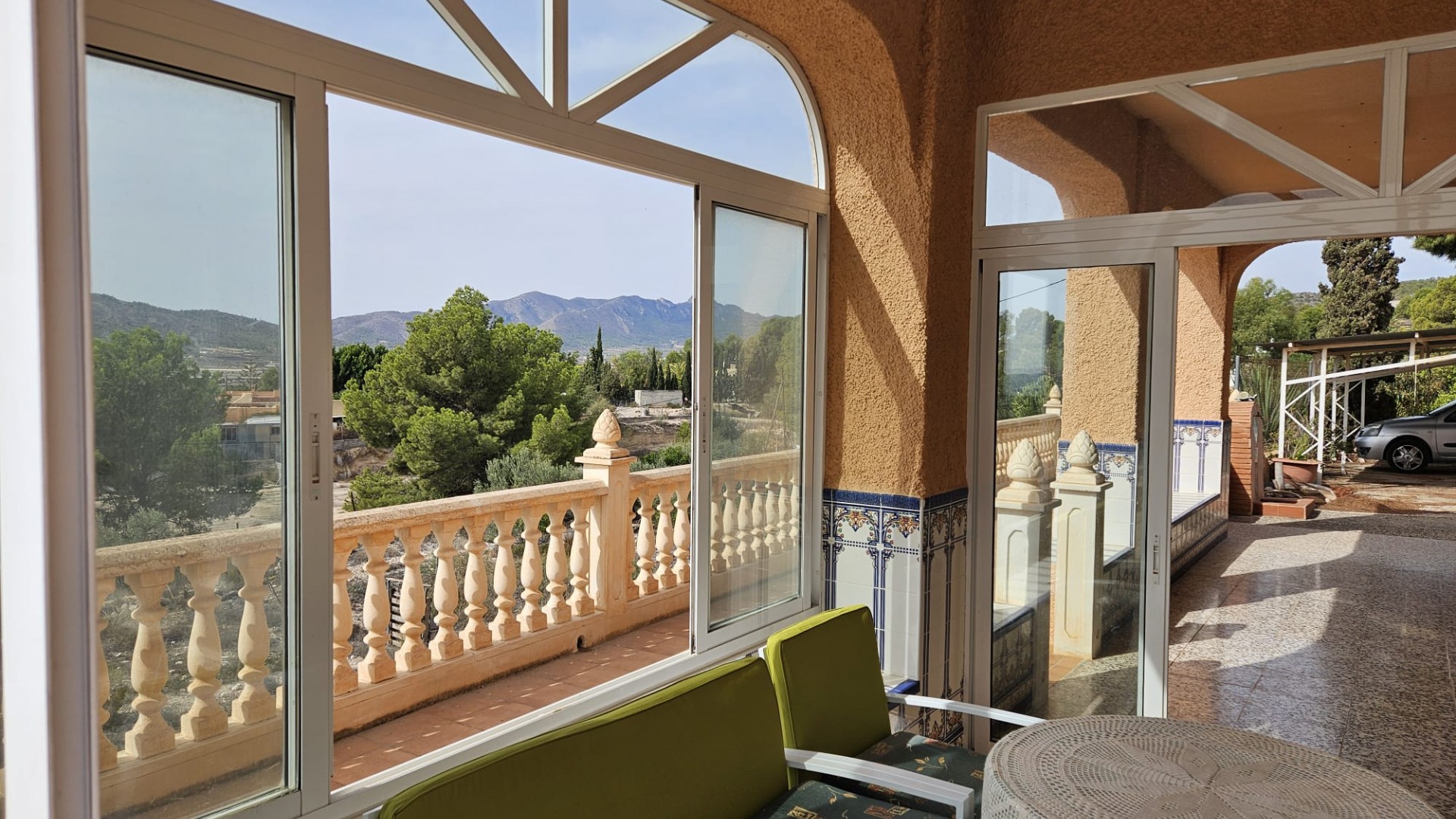 Videresalg - Finca landejendom -
La Romana