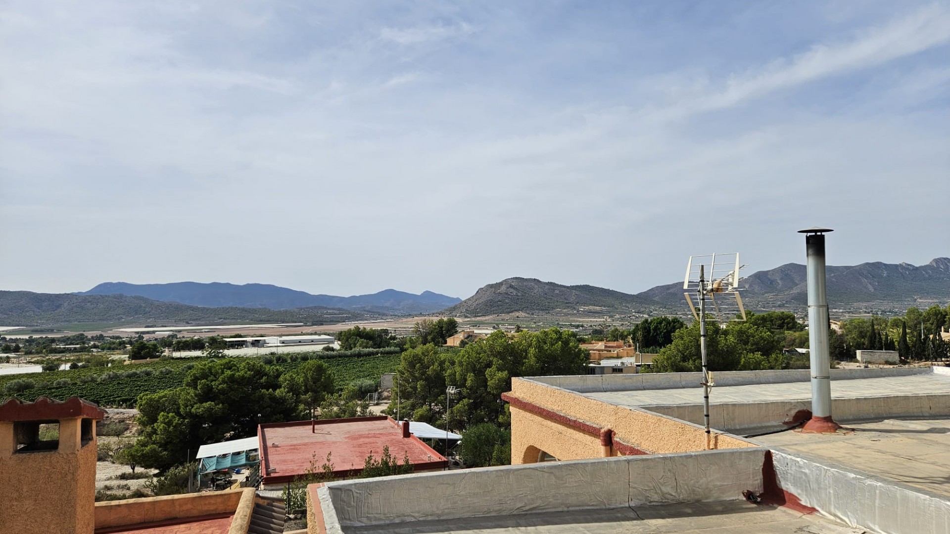 Videresalg - Finca landejendom -
La Romana