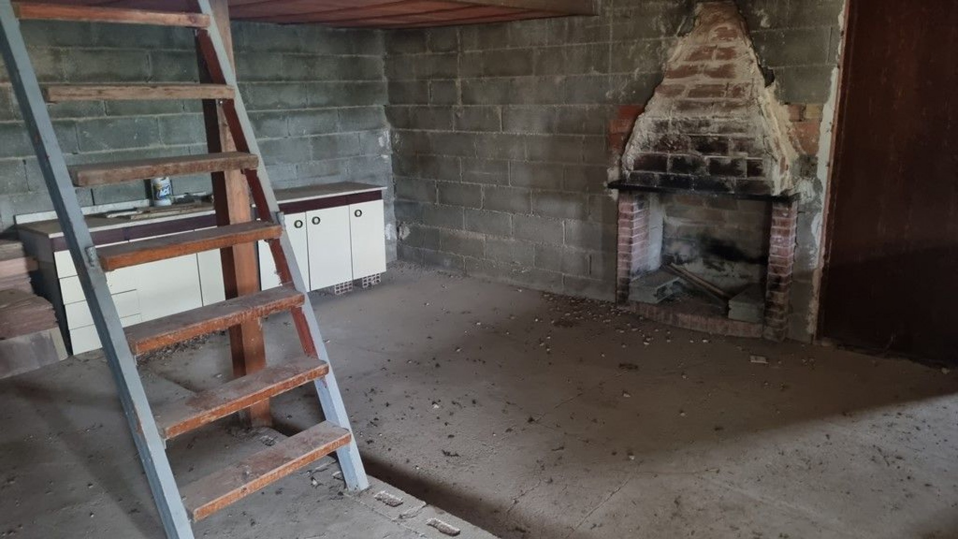 Videresalg - Finca landejendom -
La Romana