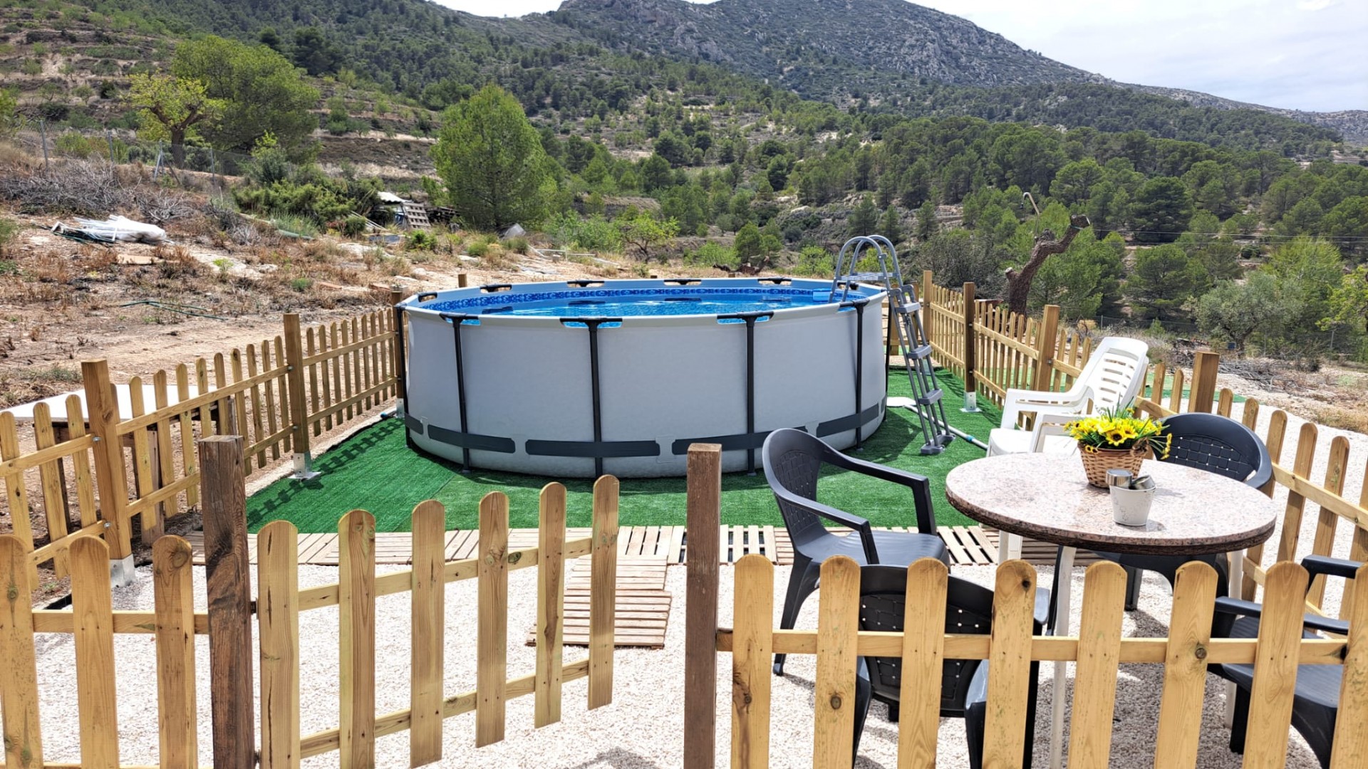 Videresalg - Finca landejendom -
La Romana