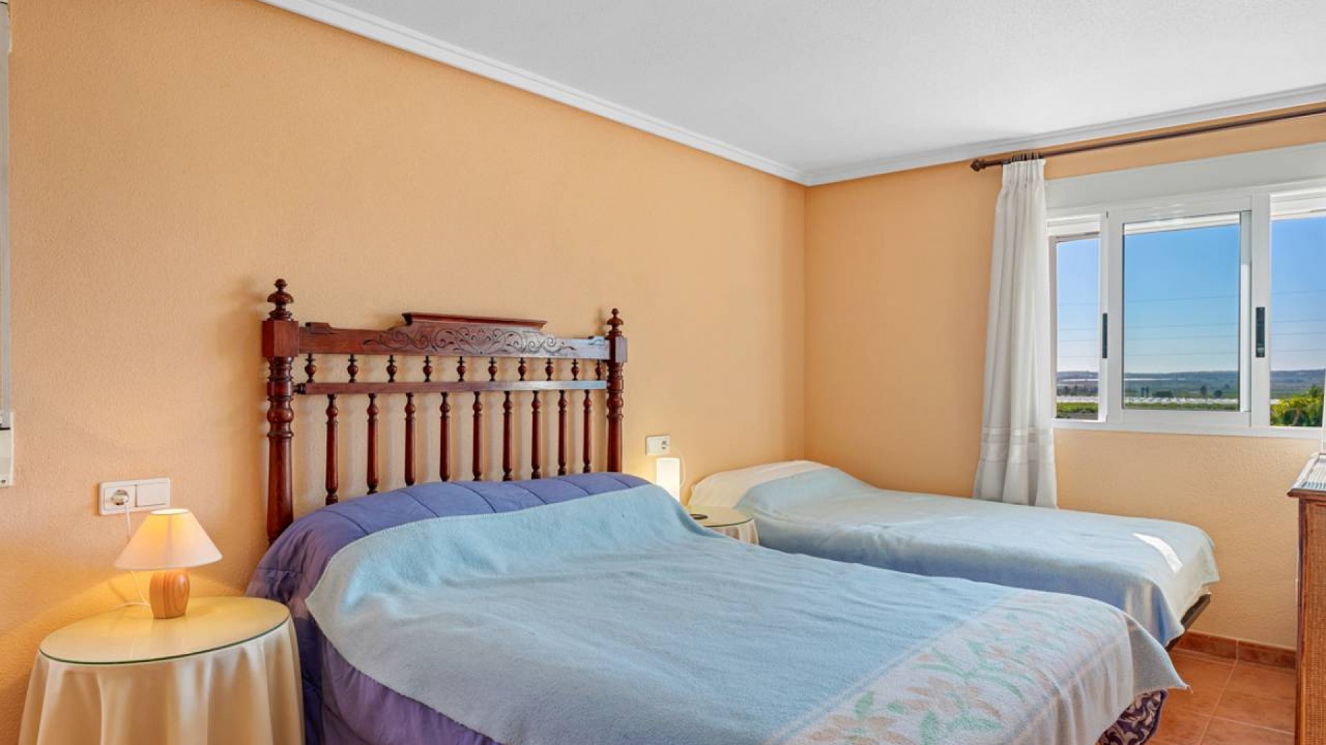 Videresalg - Finca landejendom -
Los Montesinos