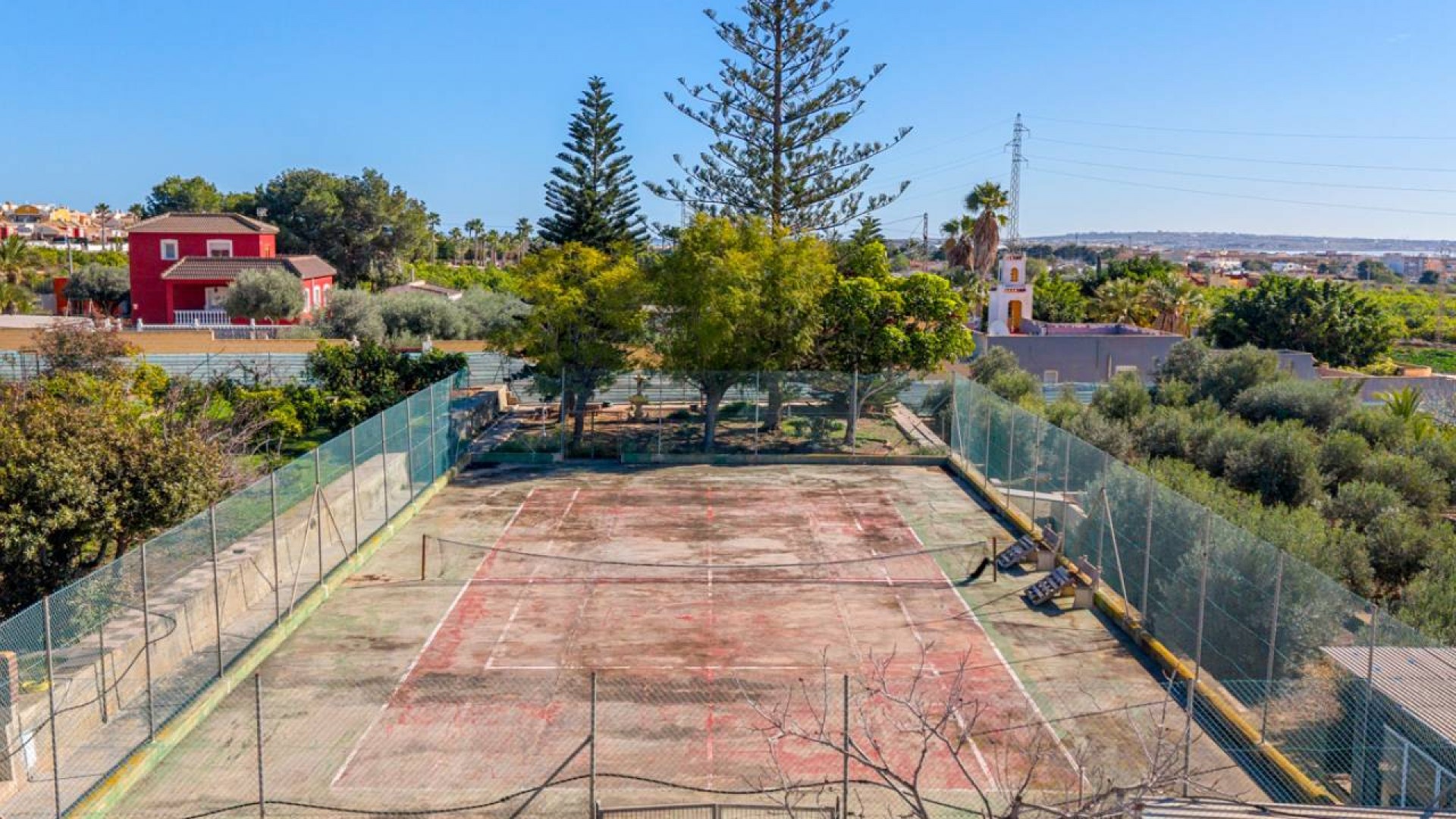 Videresalg - Finca landejendom -
Los Montesinos