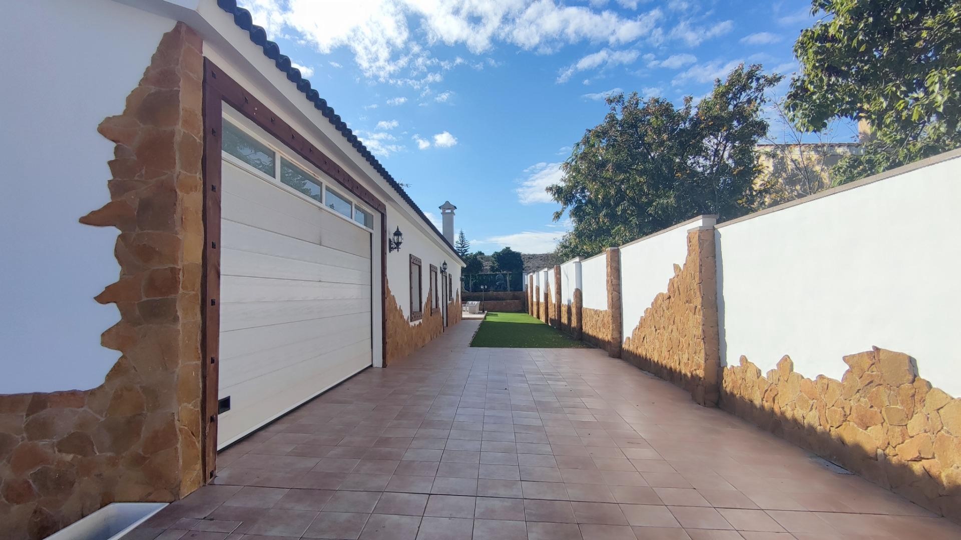 Videresalg - Finca landejendom -
Mutxamel - MUTXAMIEL