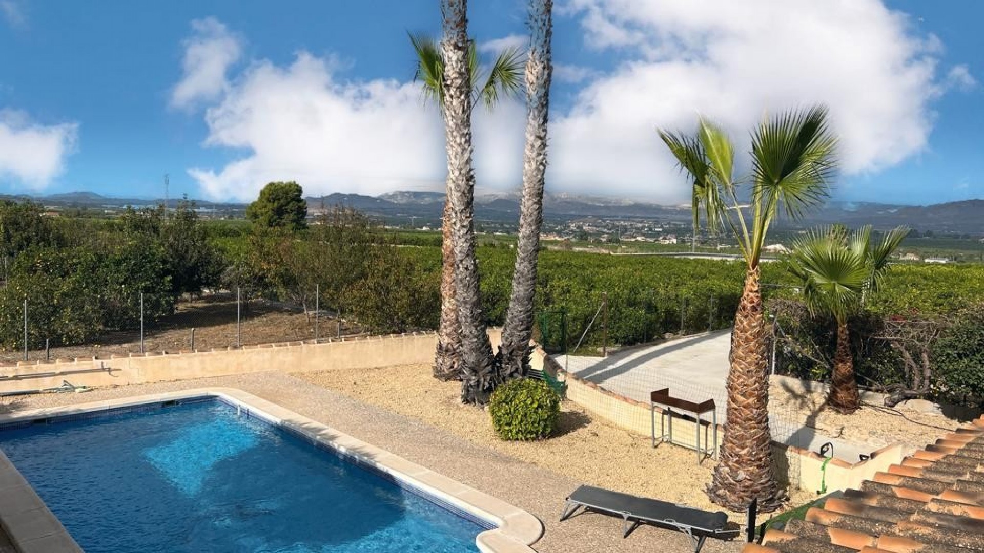 Videresalg - Finca landejendom -
Orihuela - La Matanza