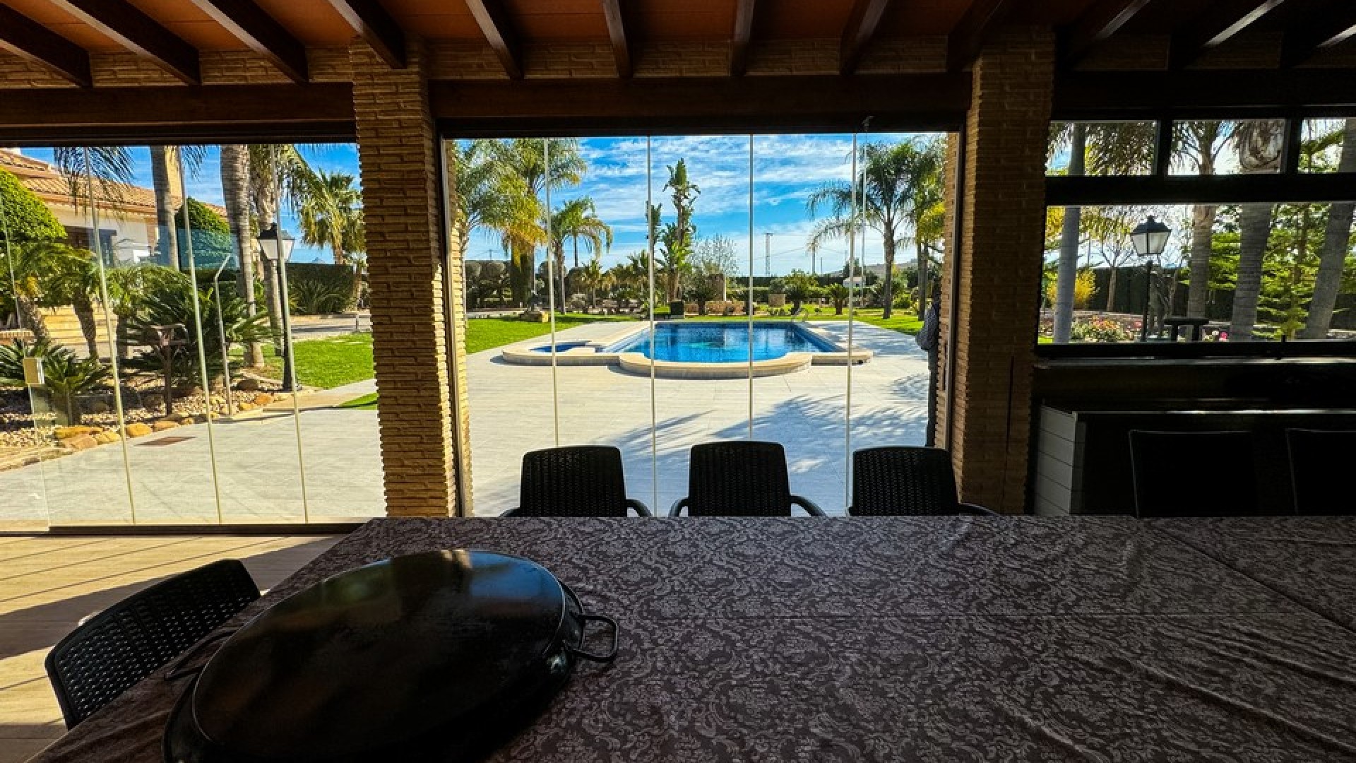 Videresalg - Finca landejendom -
Orihuela