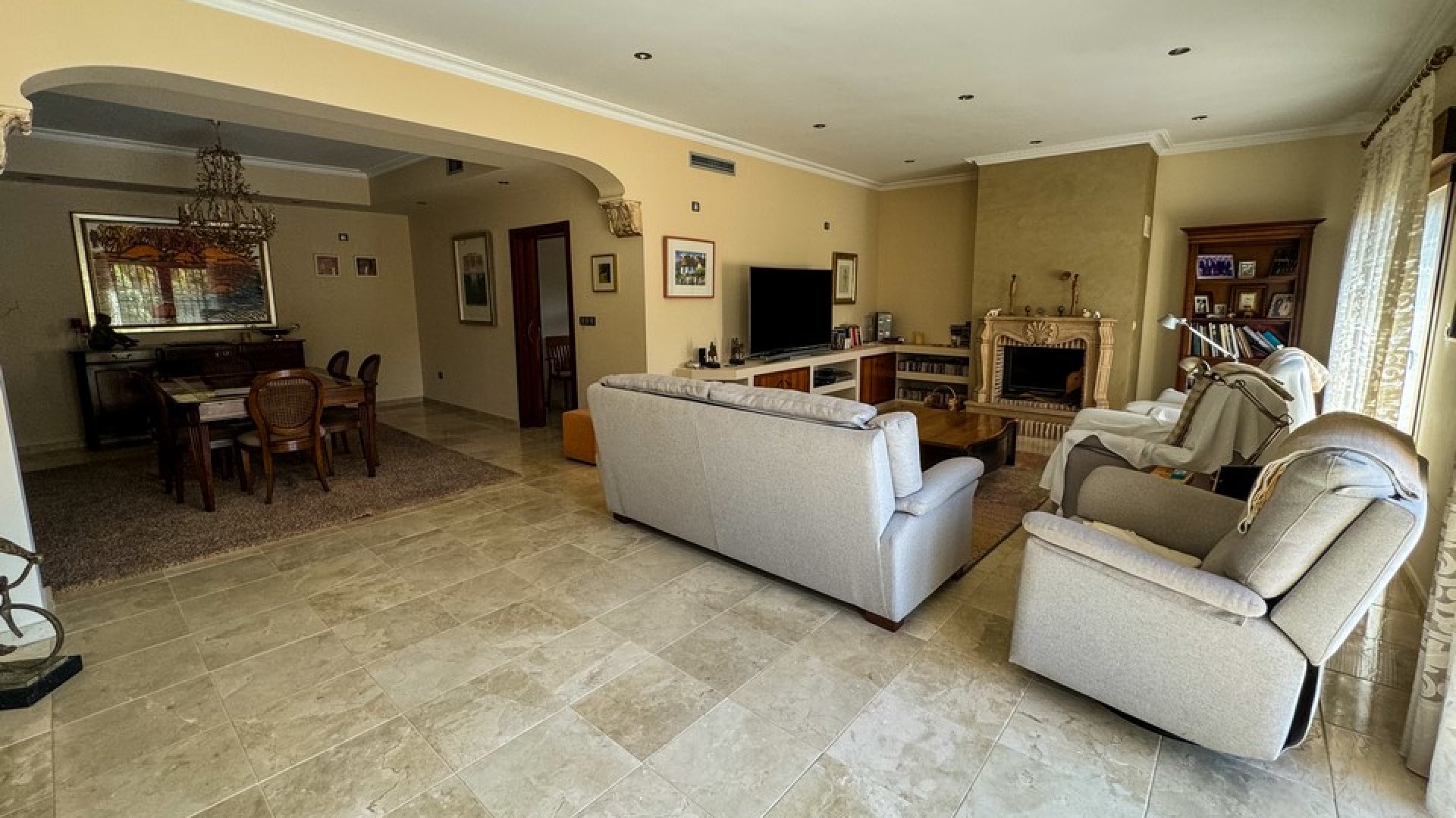 Videresalg - Finca landejendom -
Orihuela