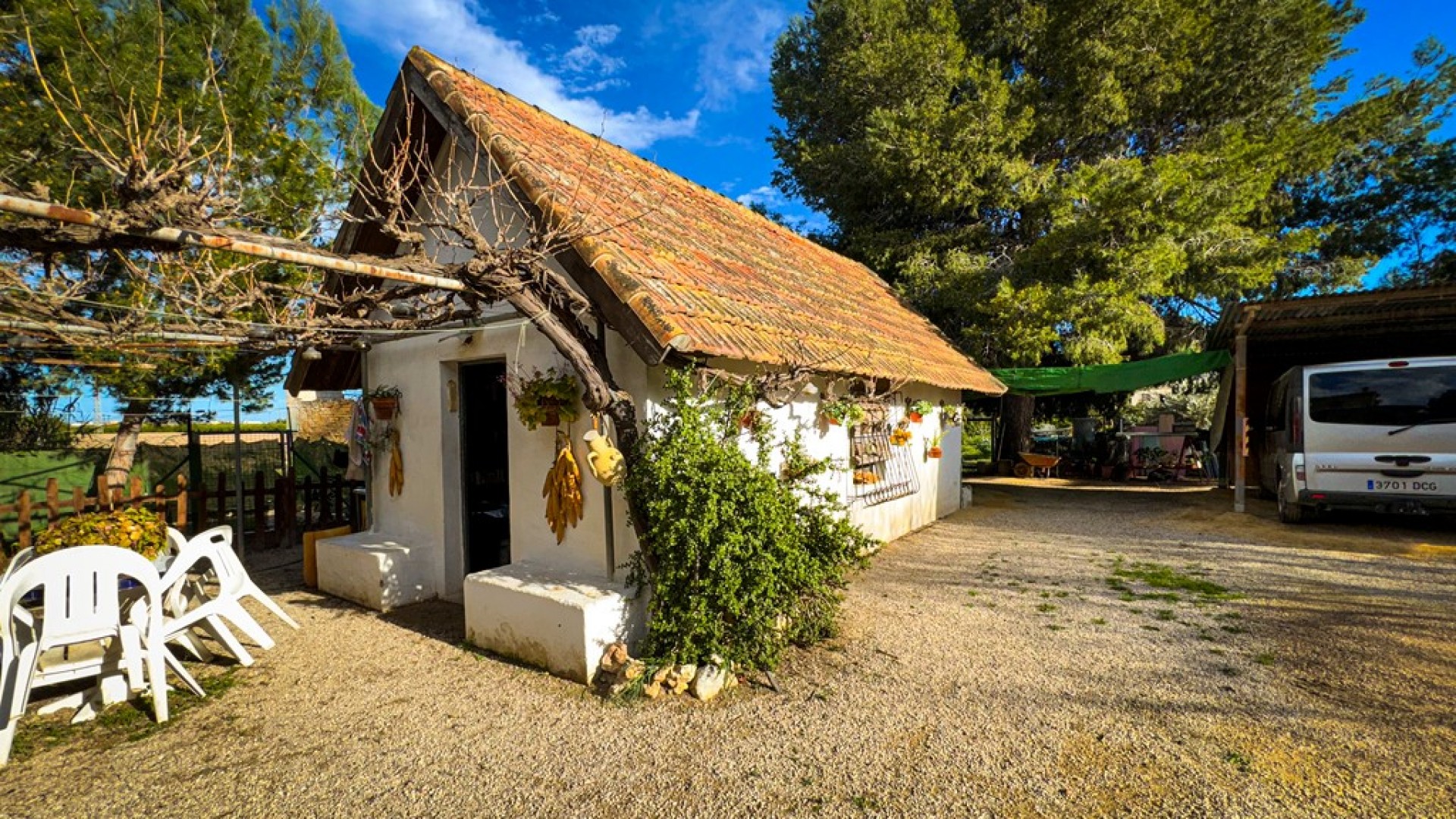 Videresalg - Finca landejendom -
Orihuela