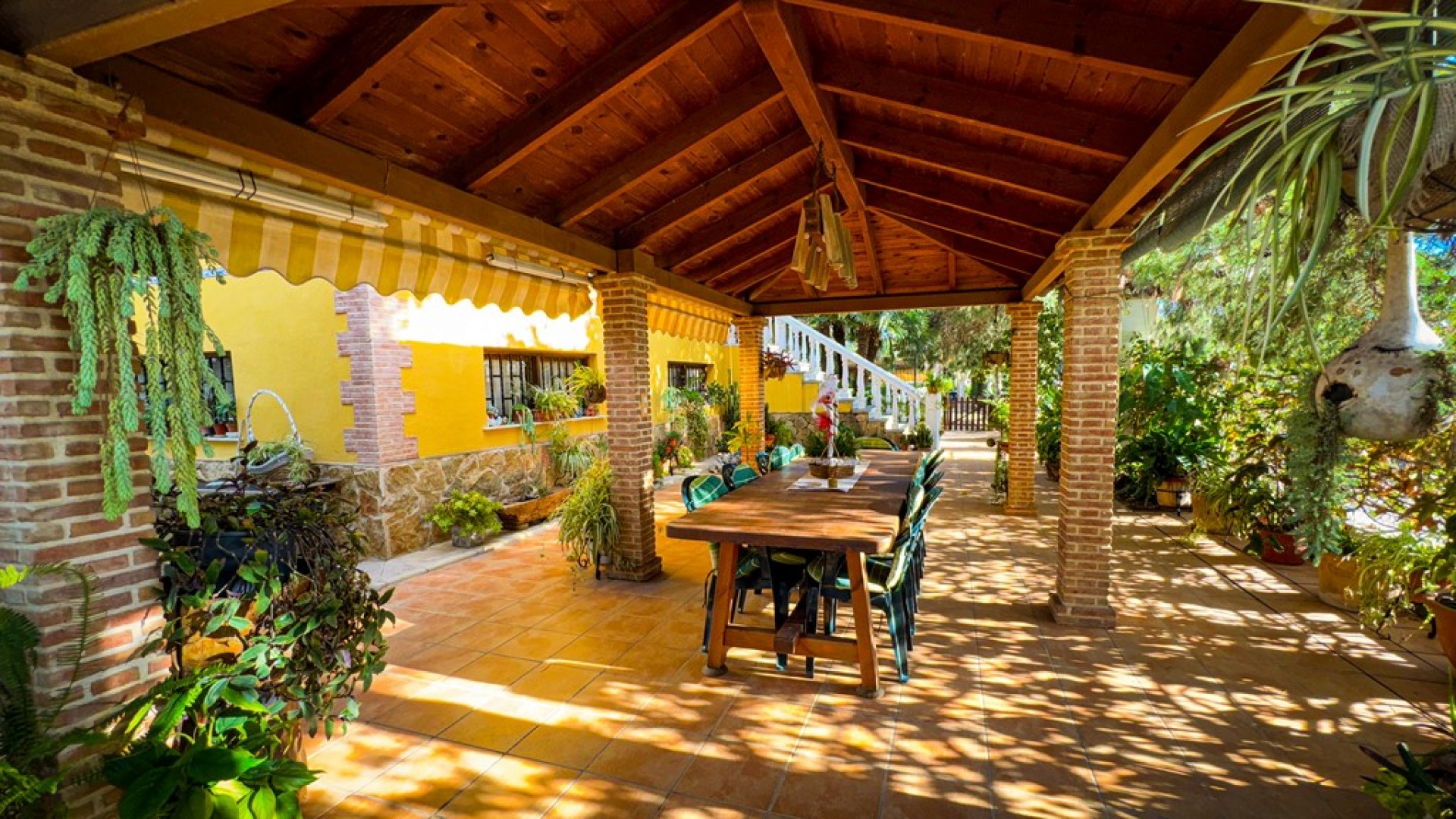 Videresalg - Finca landejendom -
Orihuela