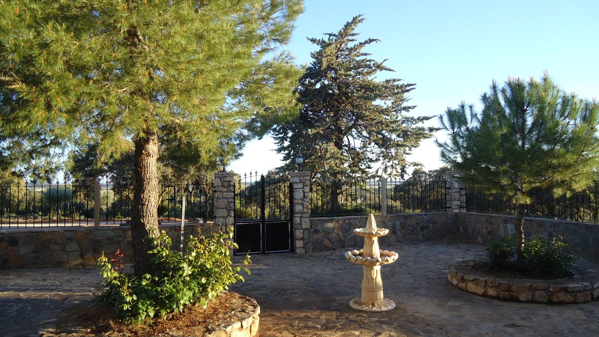 Videresalg - Finca landejendom -
Ossa de Montiel - Lagunas de ruidera