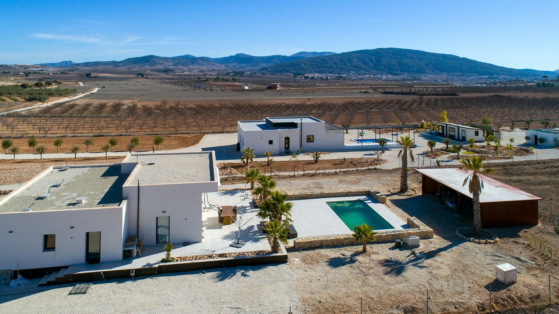 Videresalg - Finca landejendom -
Pinoso - Campo