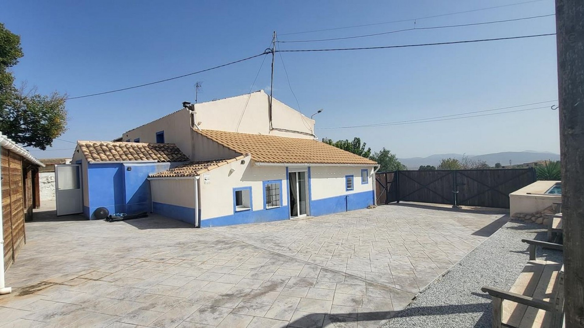 Videresalg - Finca landejendom -
Raspay-Murcia