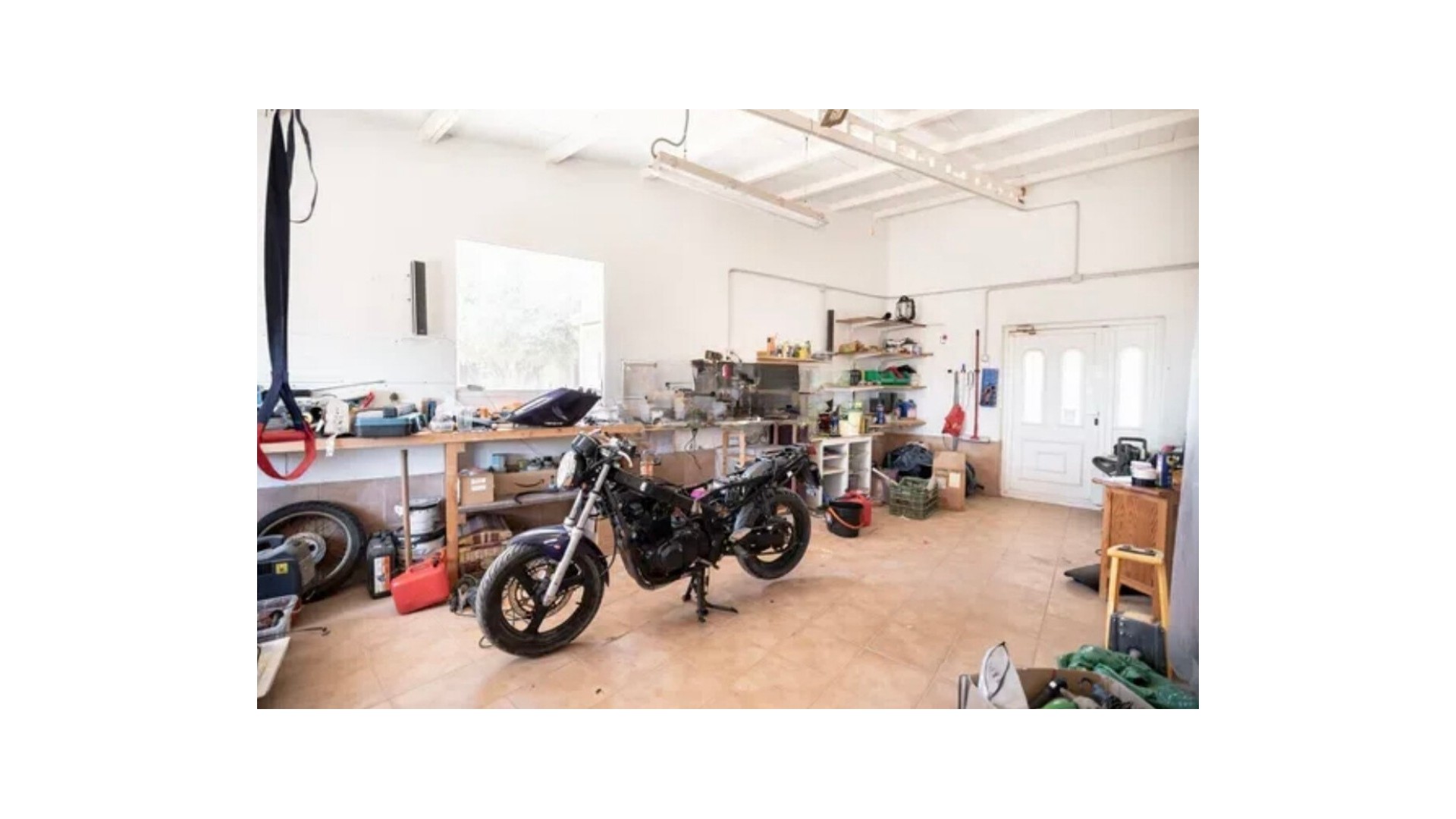 Videresalg - Finca landejendom -
Rojales - 0