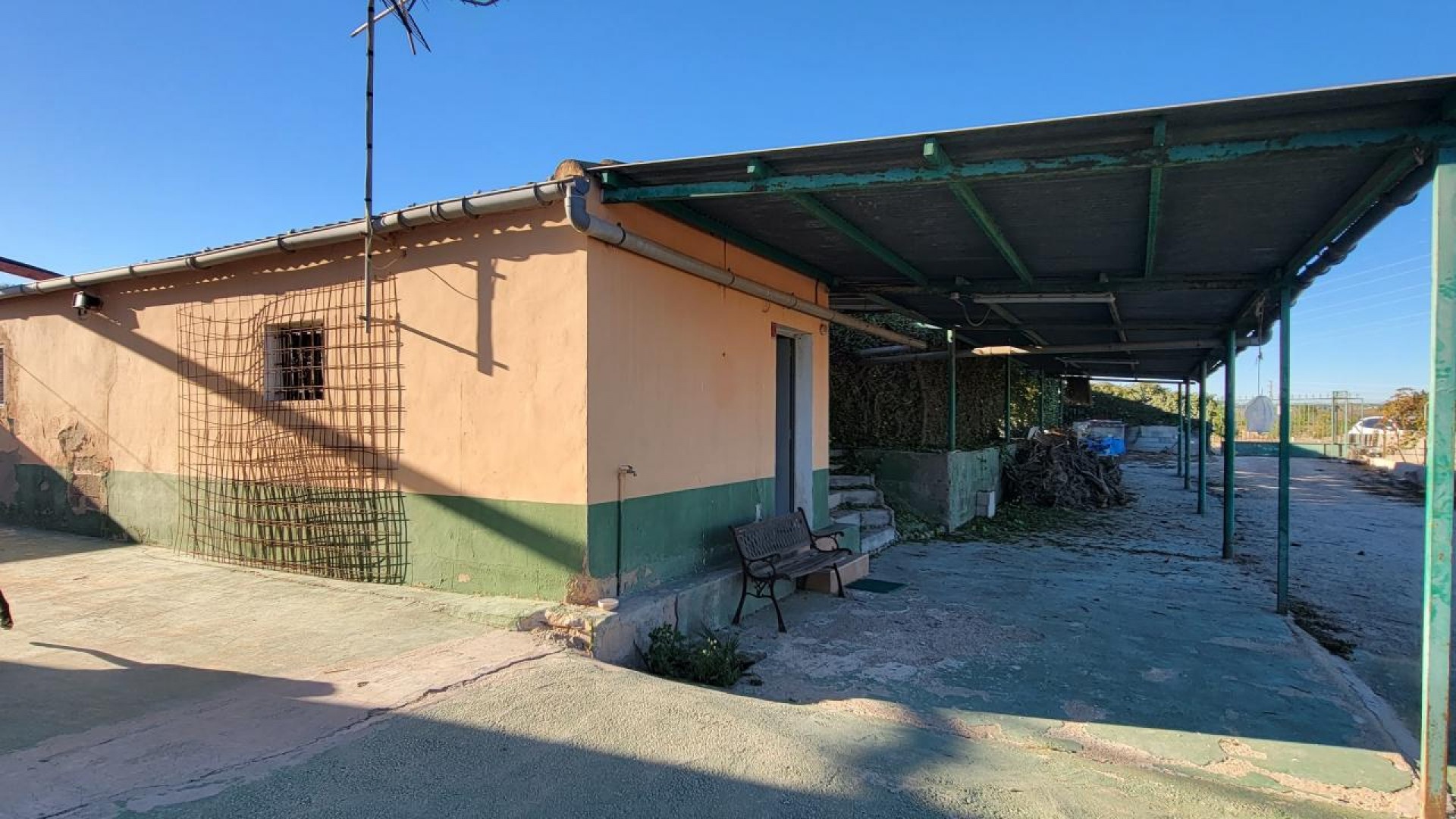 Videresalg - Finca landejendom -
San Miguel de Salinas