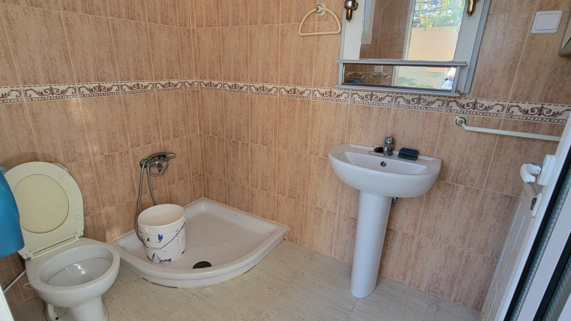 Videresalg - Finca landejendom -
San Miguel de Salinas