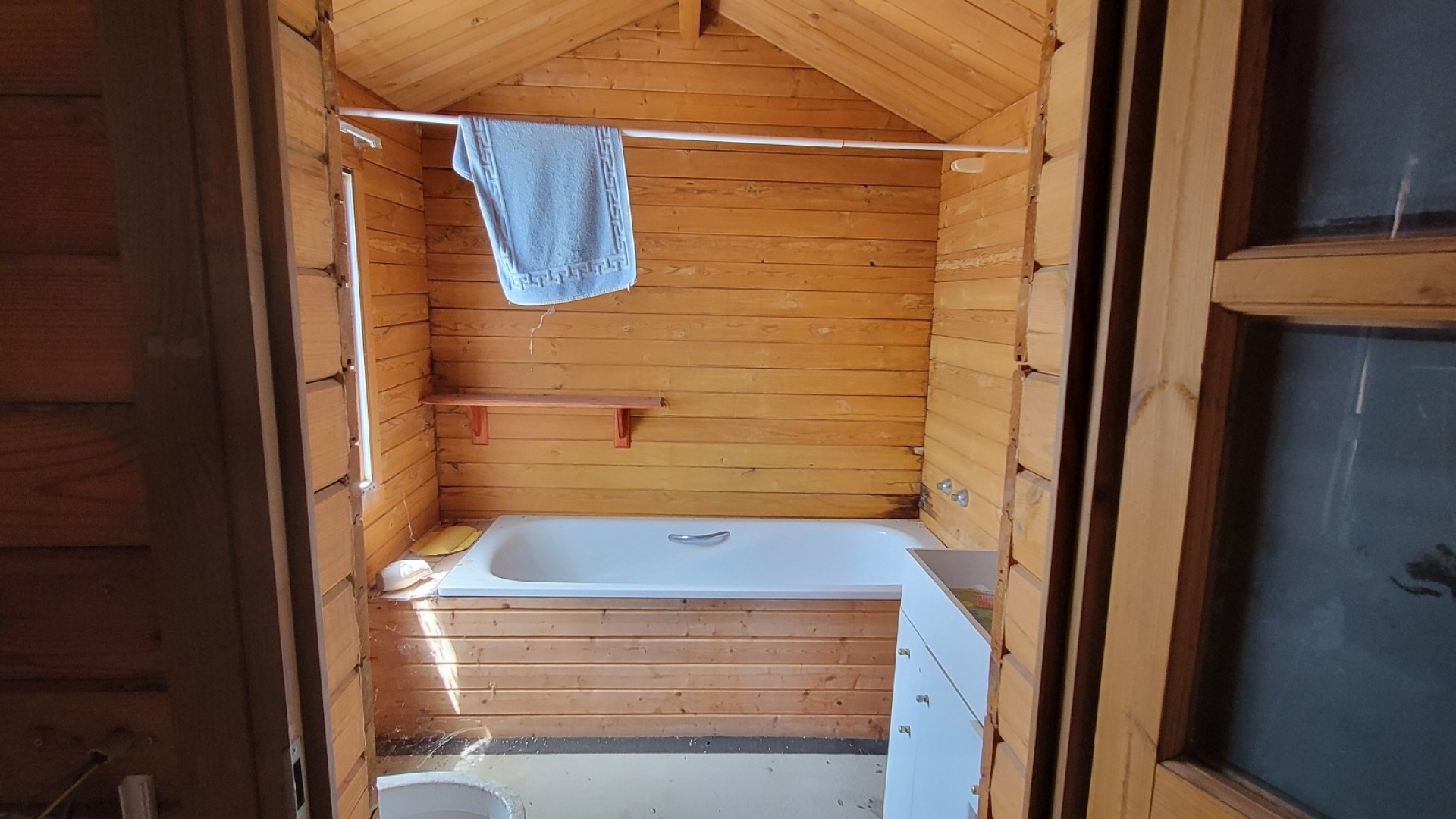 Videresalg - Finca landejendom -
Torremendo