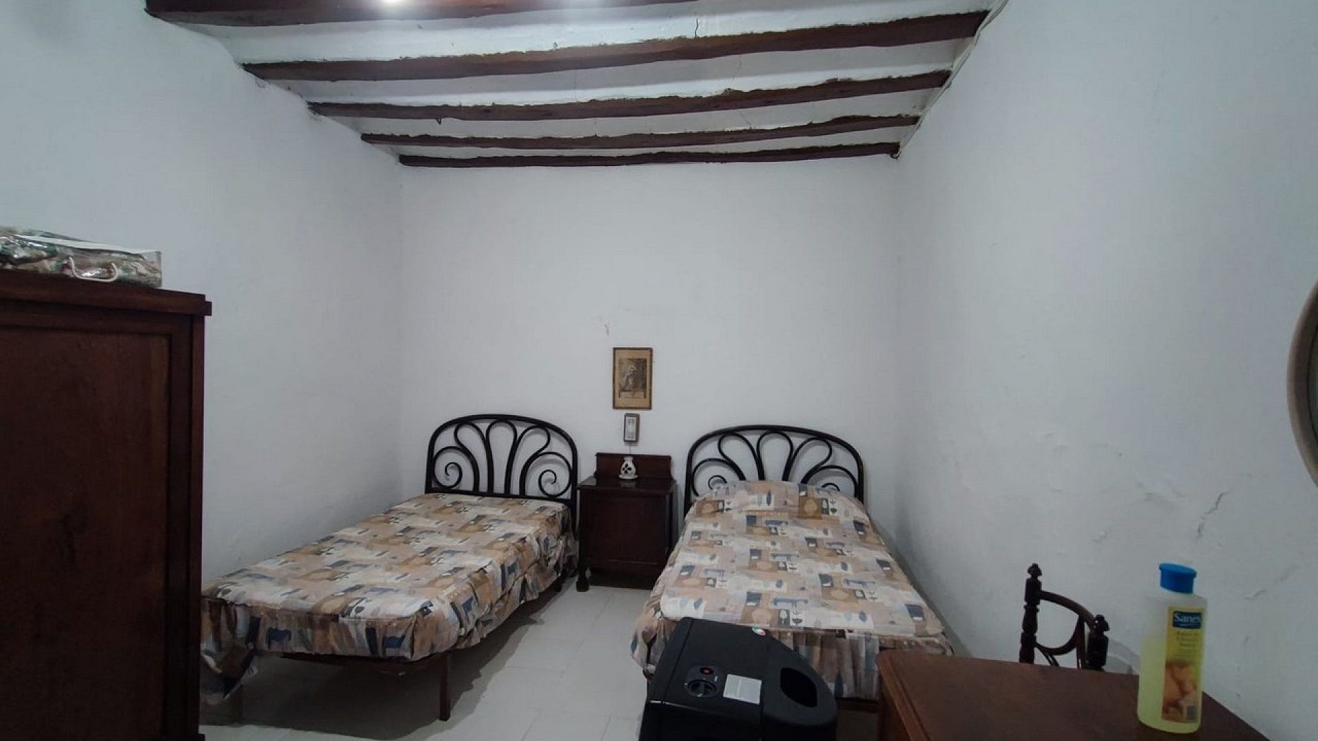 Videresalg - Finca landejendom -
Yecla