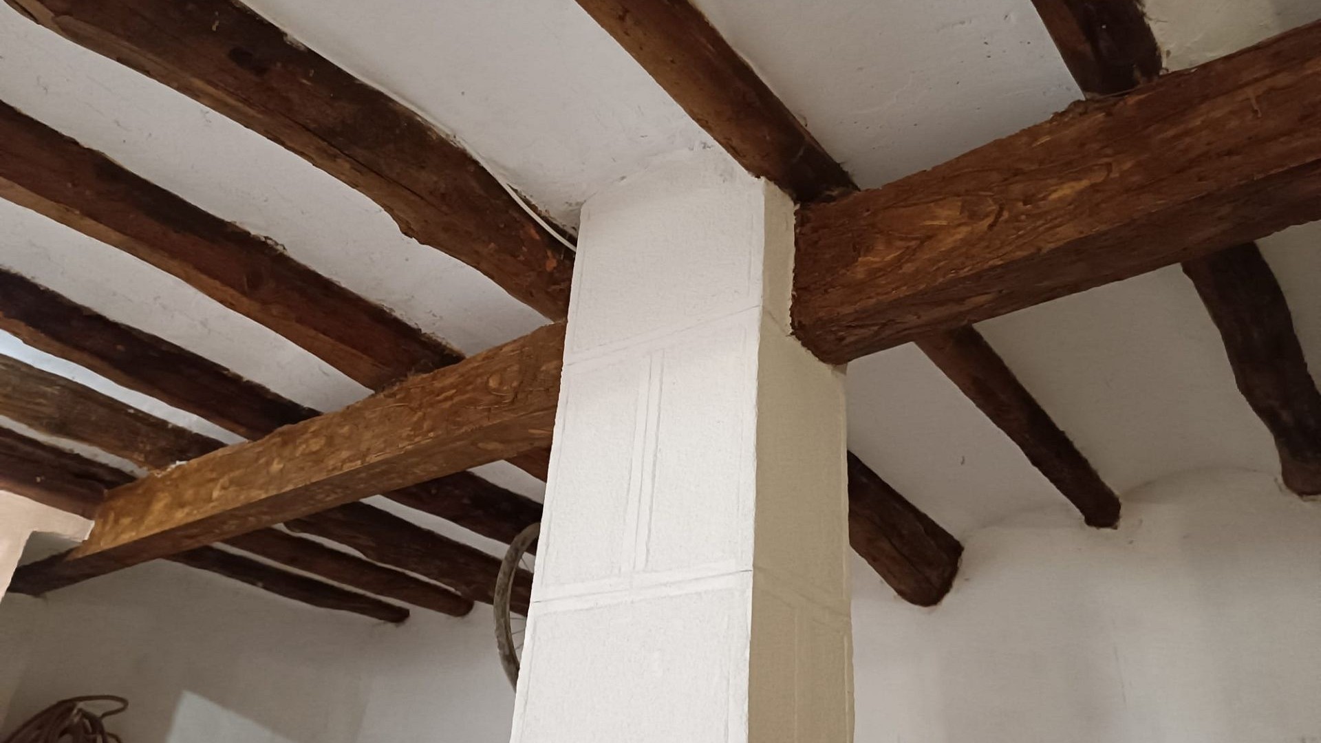 Videresalg - Finca landejendom -
Yecla