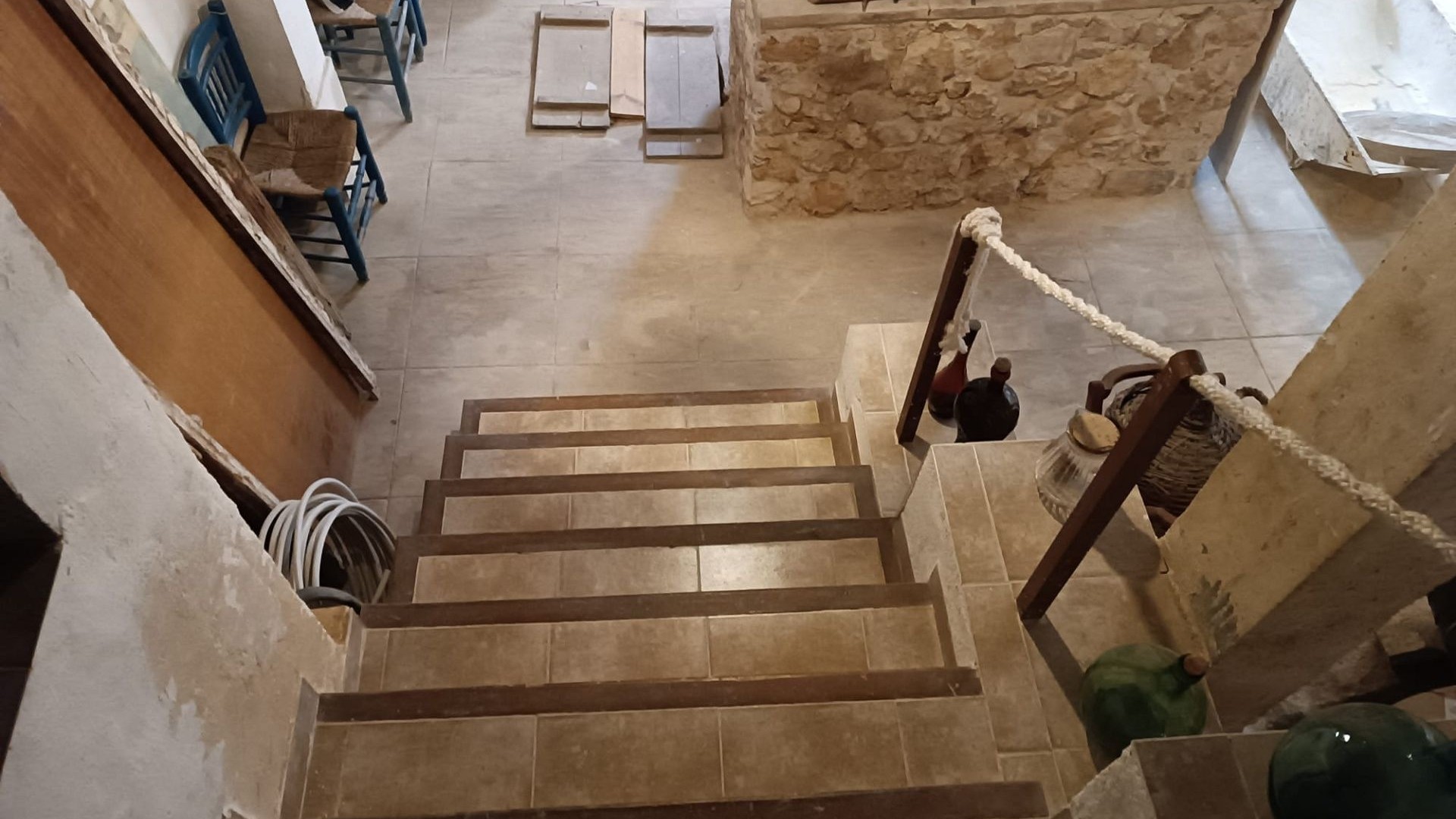 Videresalg - Finca landejendom -
Yecla