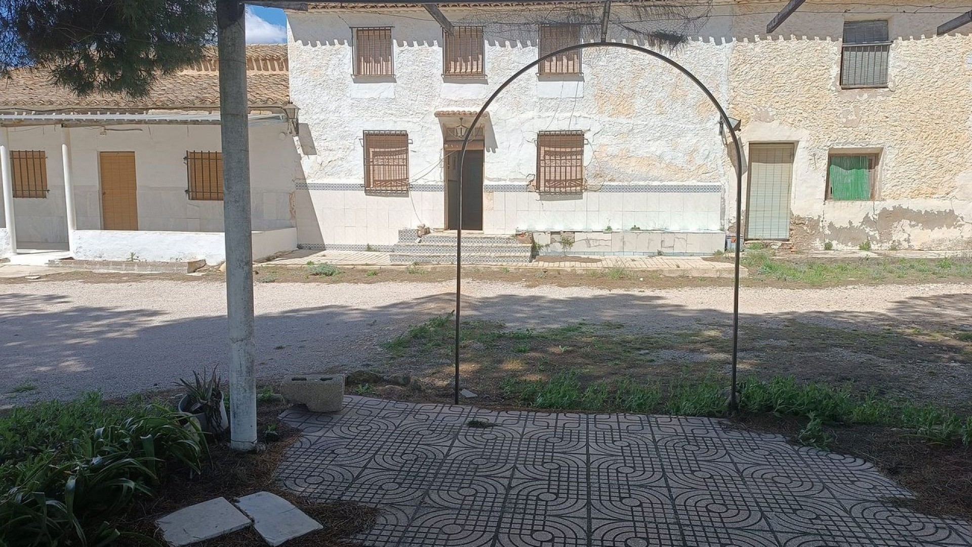 Videresalg - Finca landejendom -
Yecla