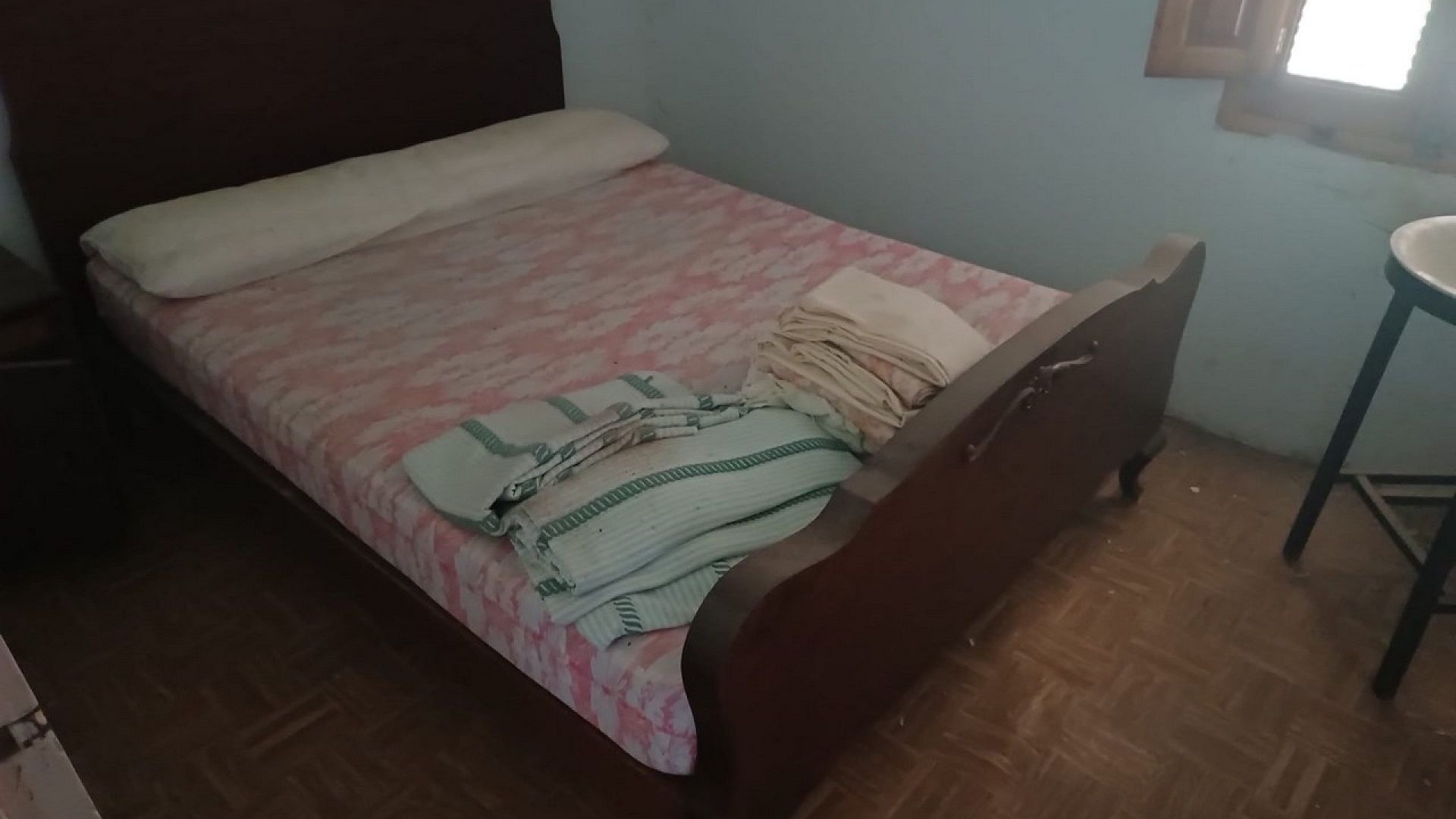 Videresalg - Finca landejendom -
Yecla