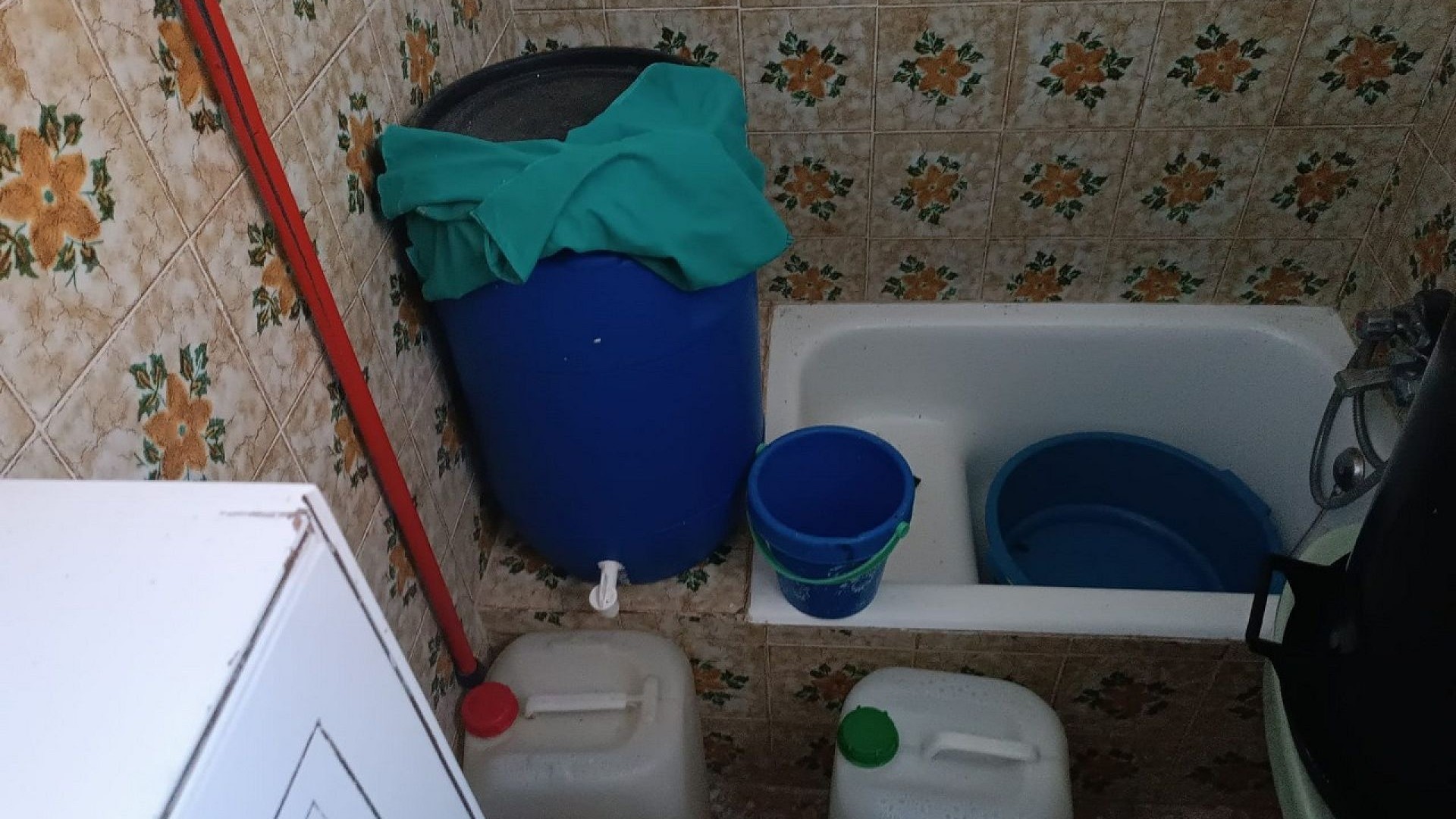 Videresalg - Finca landejendom -
Yecla