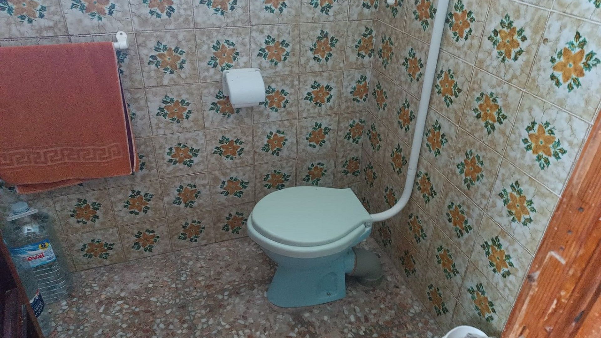 Videresalg - Finca landejendom -
Yecla