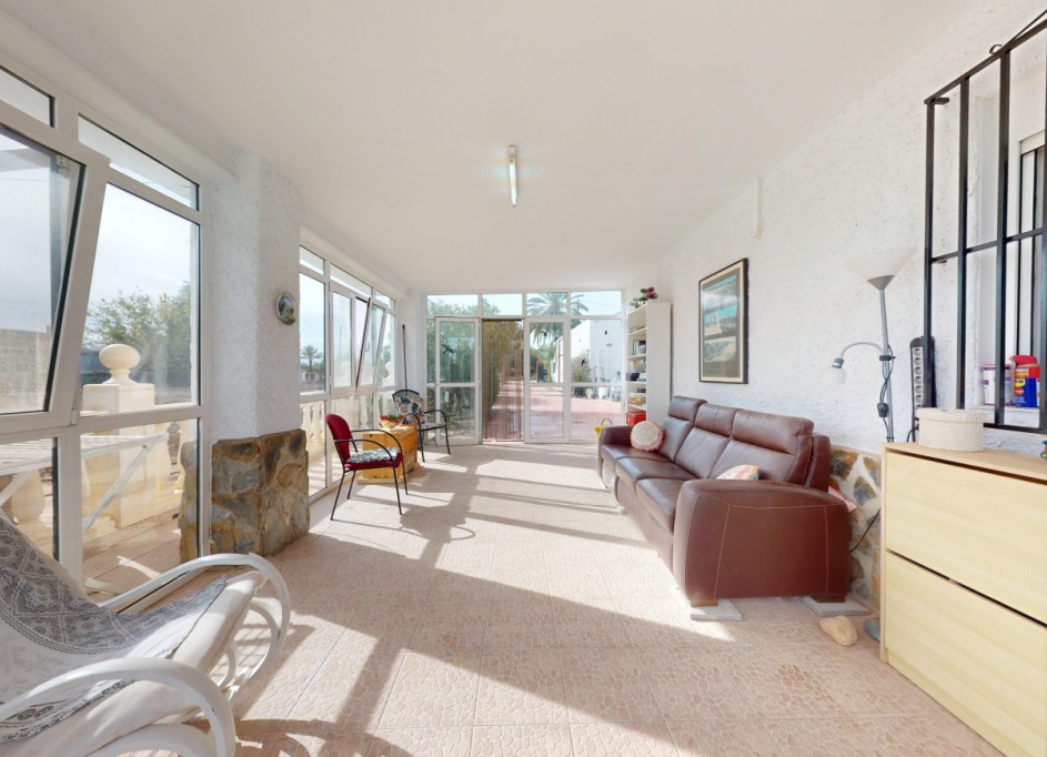 Videresalg - Fritliggende villa -
Albatera