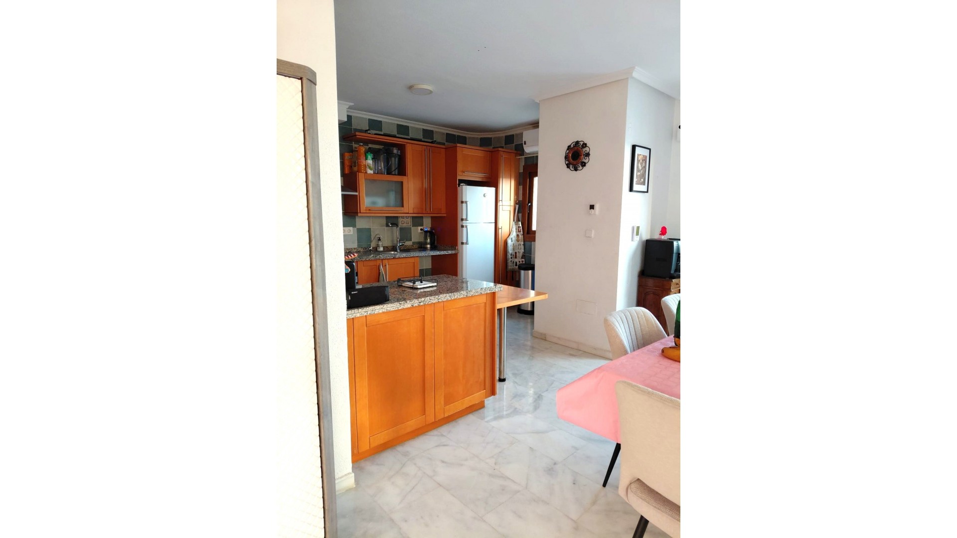 Videresalg - Fritliggende villa -
Algorfa - Algorfa (La Finca Golf)