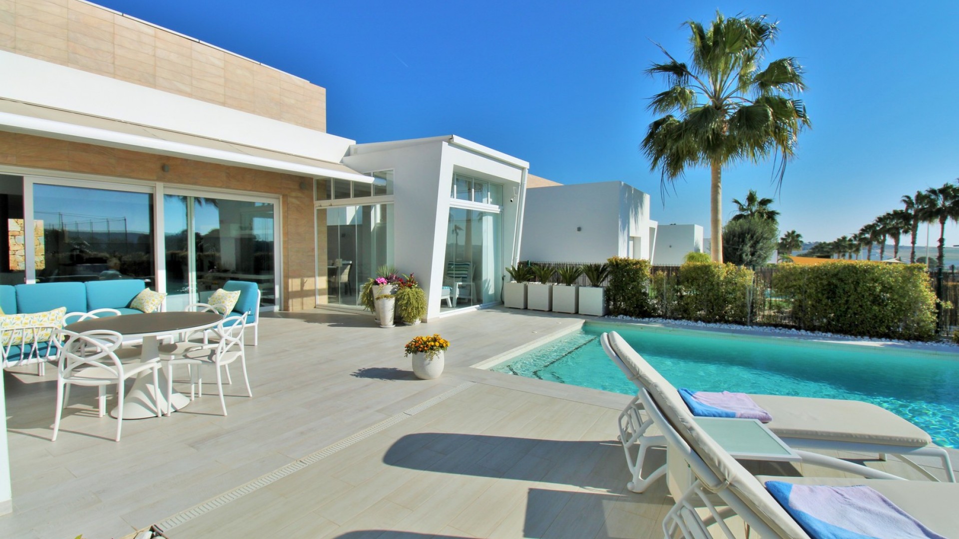 Videresalg - Fritliggende villa -
Algorfa - La Finca Golf Resort