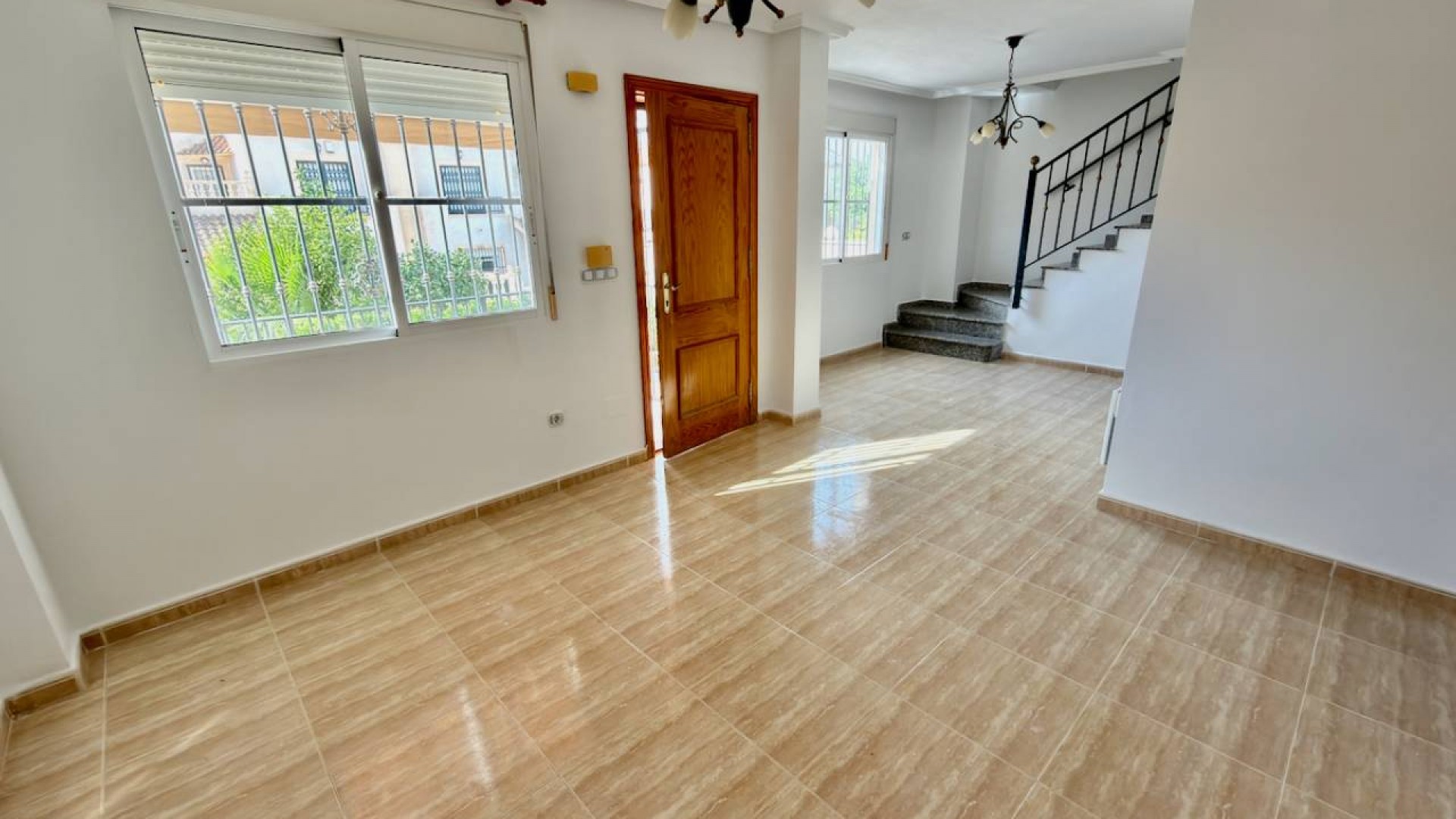 Videresalg - Fritliggende villa -
Algorfa - Lo Crispin