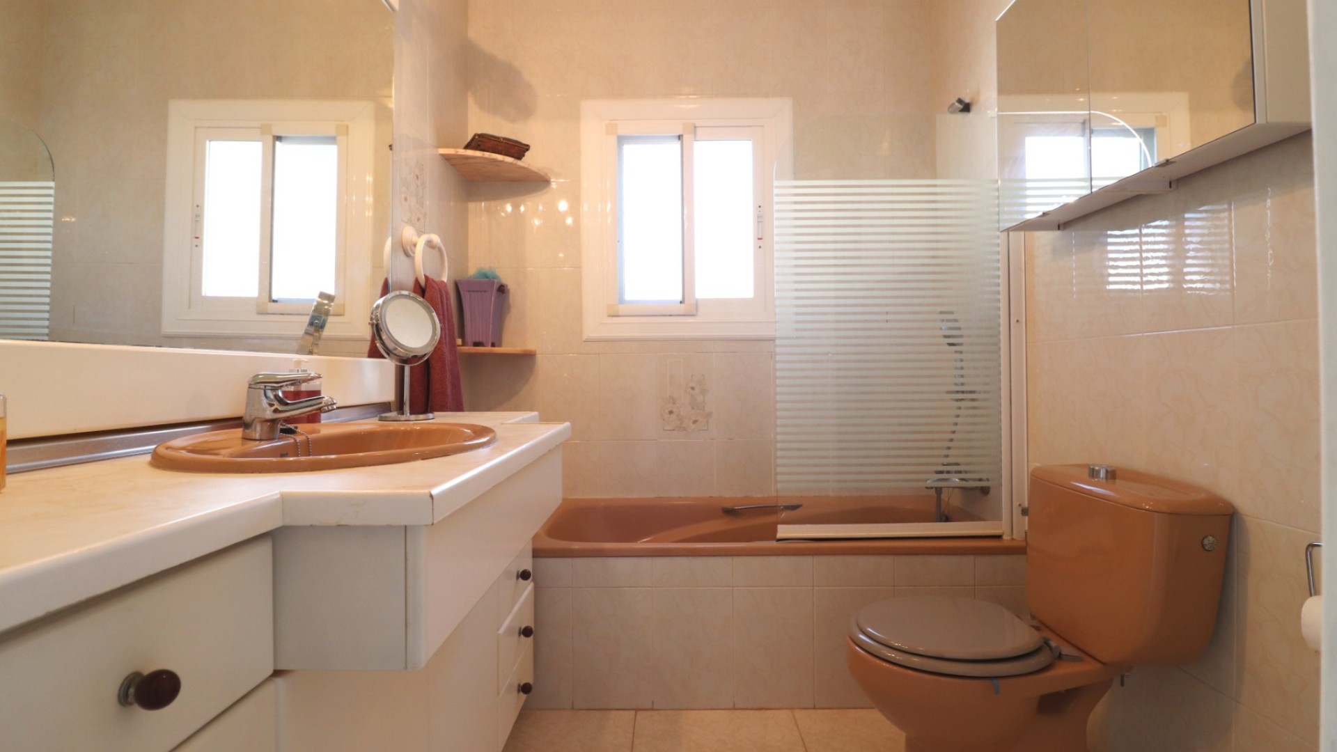 Videresalg - Fritliggende villa -
Algorfa - Lomas de La Juliana