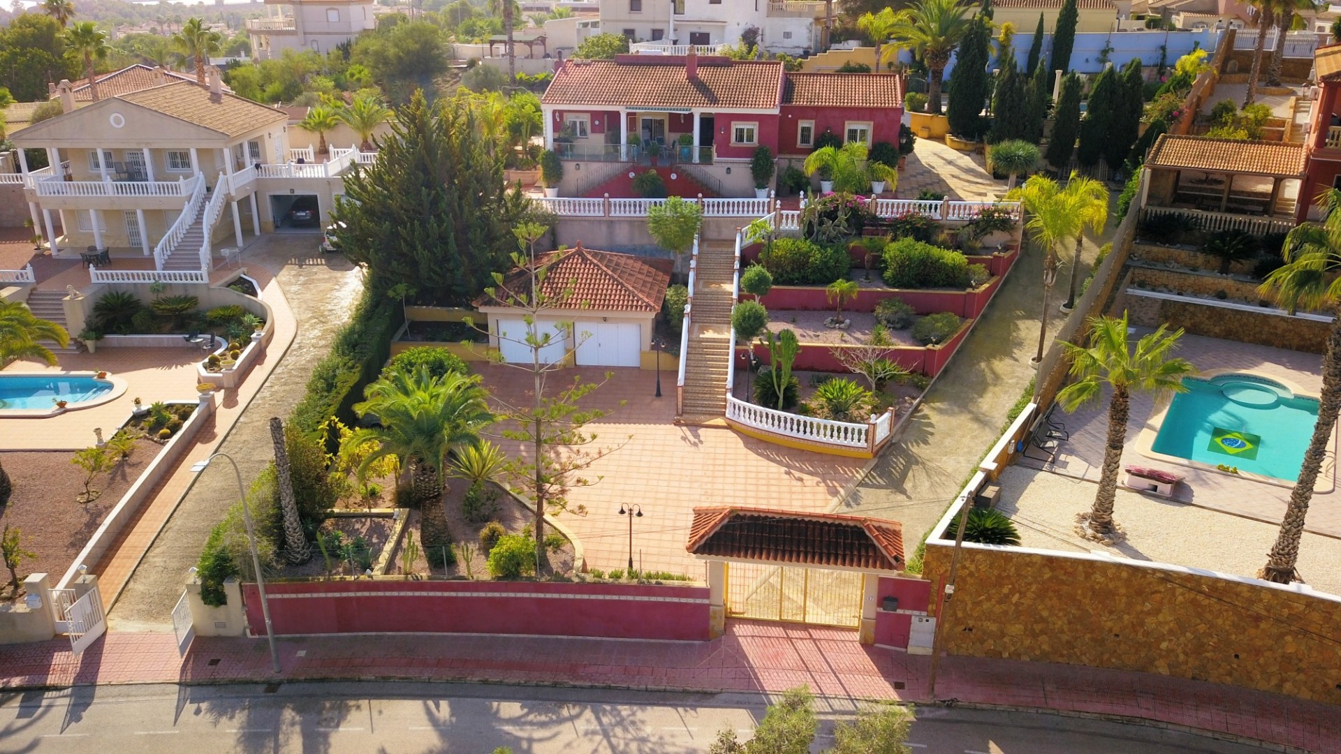 Videresalg - Fritliggende villa -
Algorfa - Lomas de La Juliana
