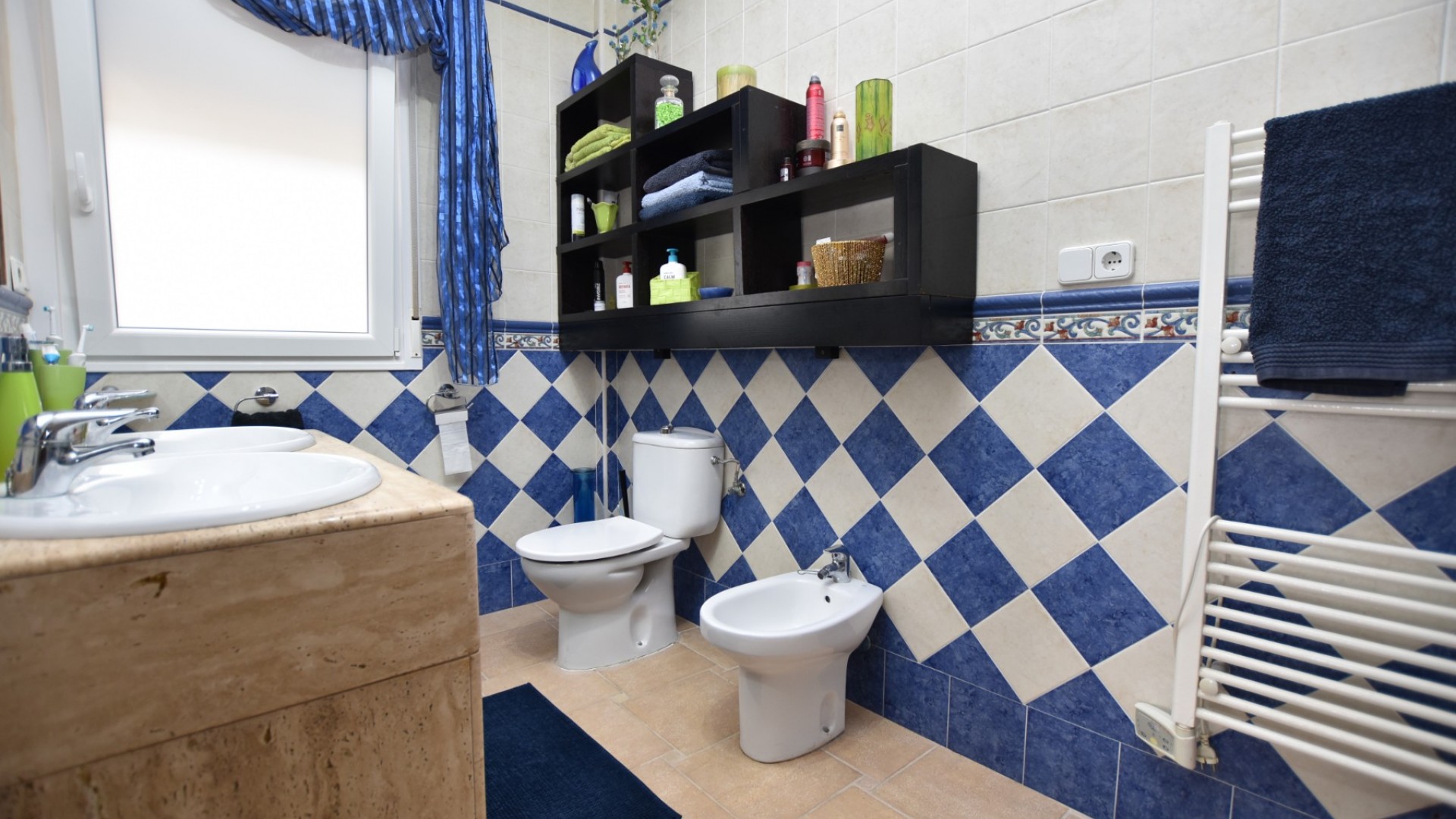 Videresalg - Fritliggende villa -
Algorfa - Montemar