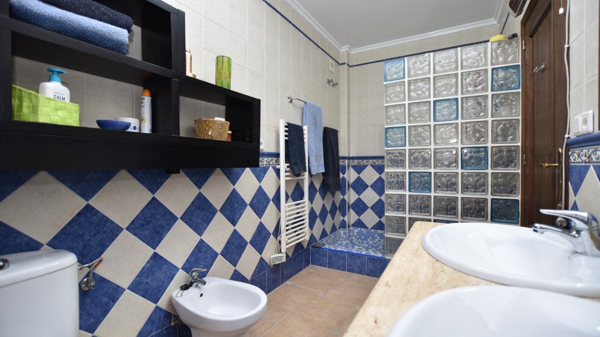 Videresalg - Fritliggende villa -
Algorfa - Montemar