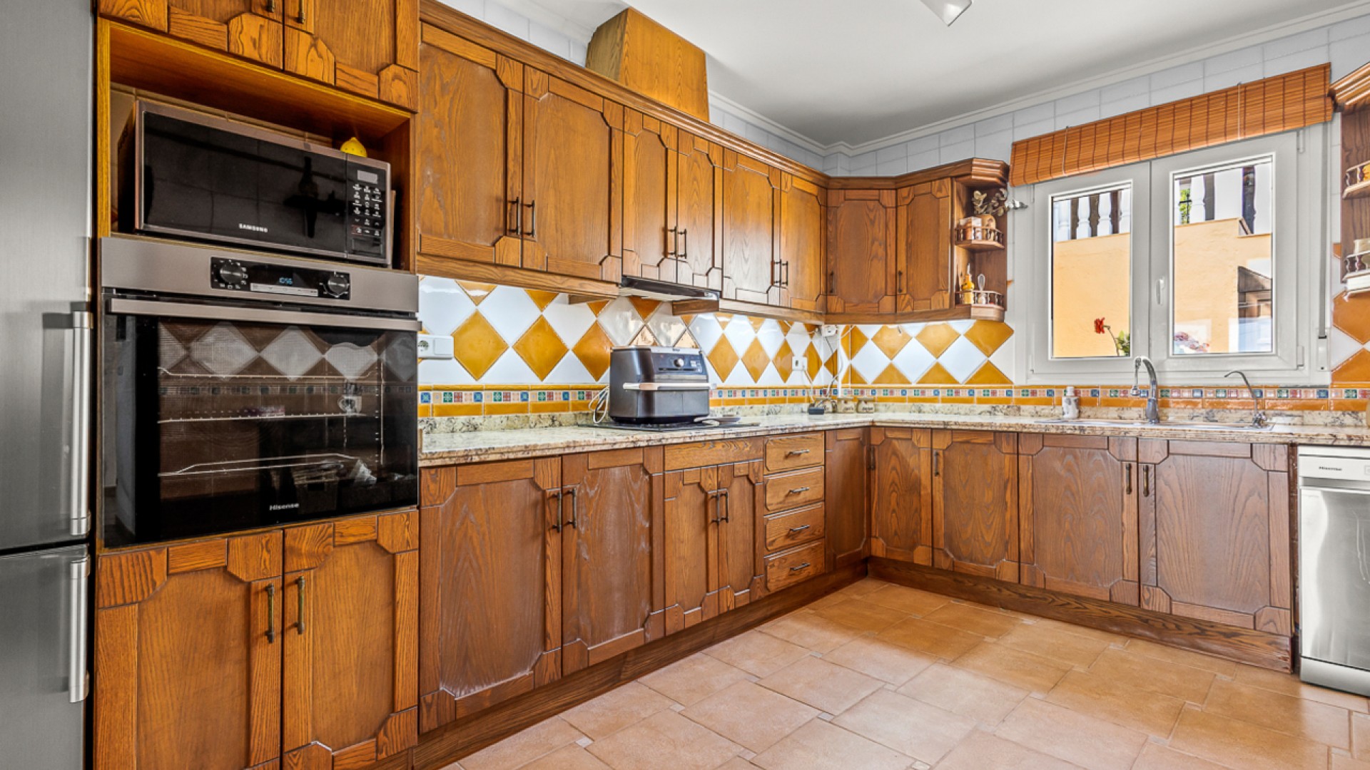 Videresalg - Fritliggende villa -
Algorfa