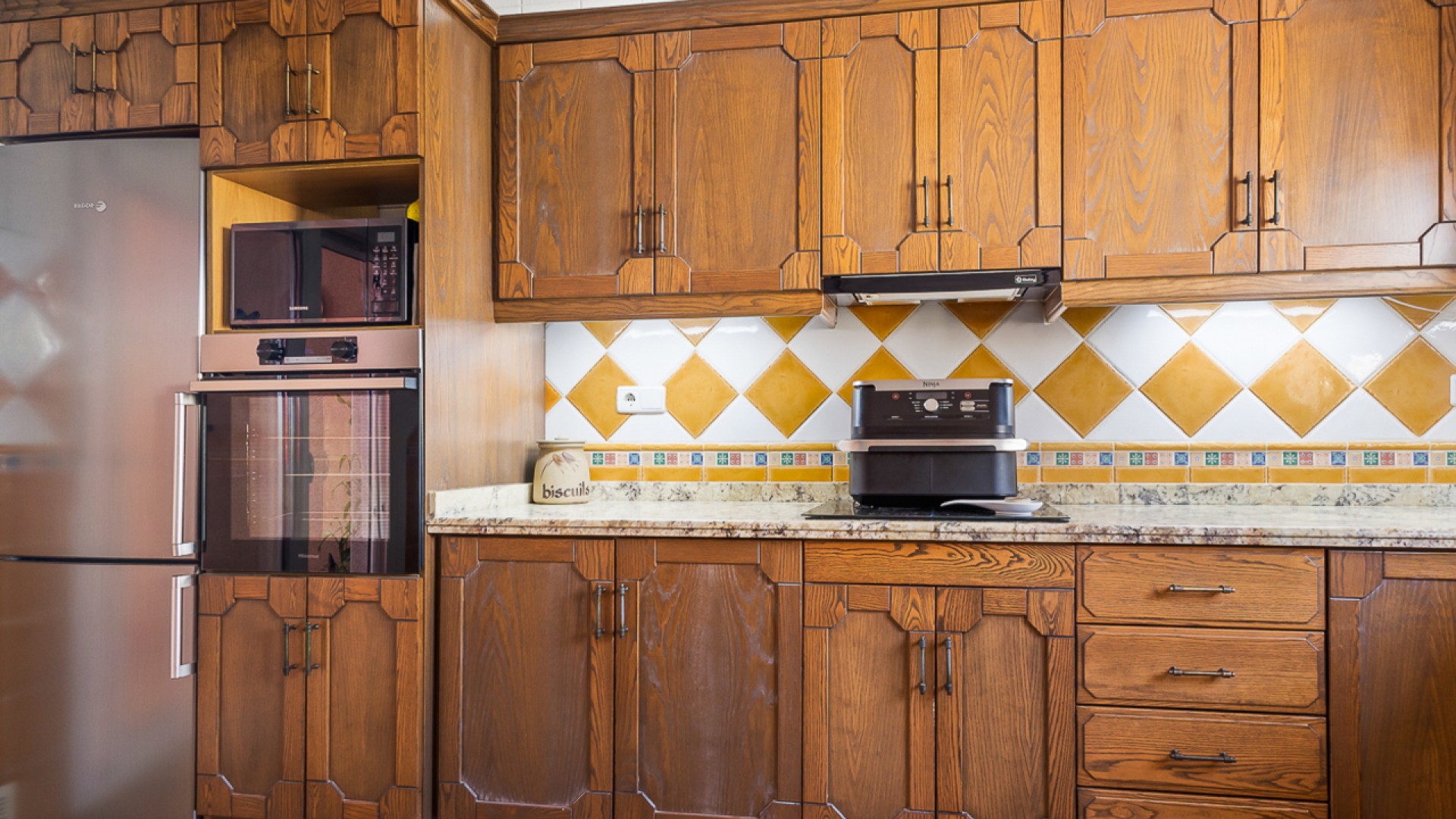 Videresalg - Fritliggende villa -
Algorfa