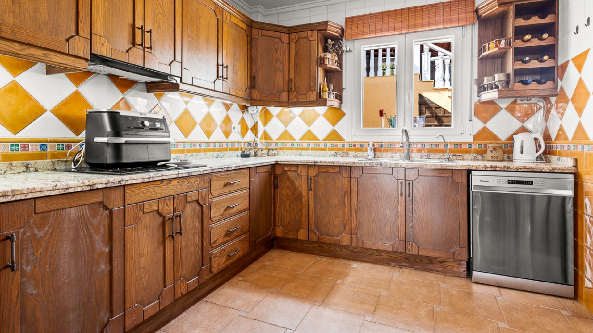 Videresalg - Fritliggende villa -
Algorfa