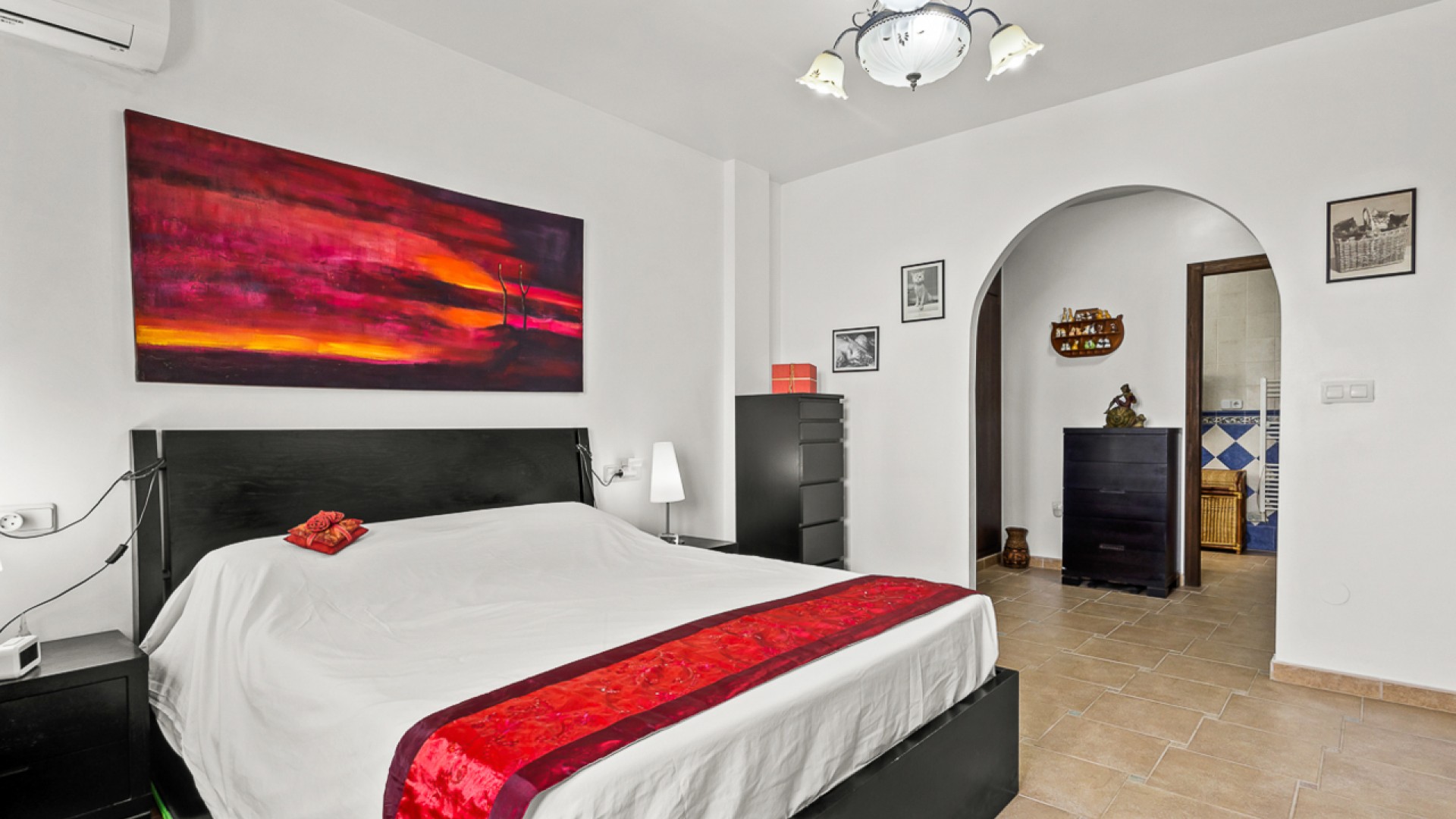 Videresalg - Fritliggende villa -
Algorfa