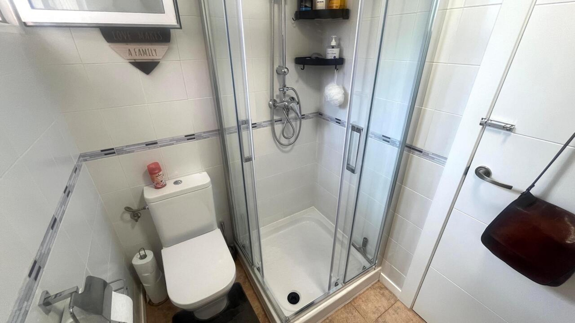 Videresalg - Fritliggende villa -
Algorfa