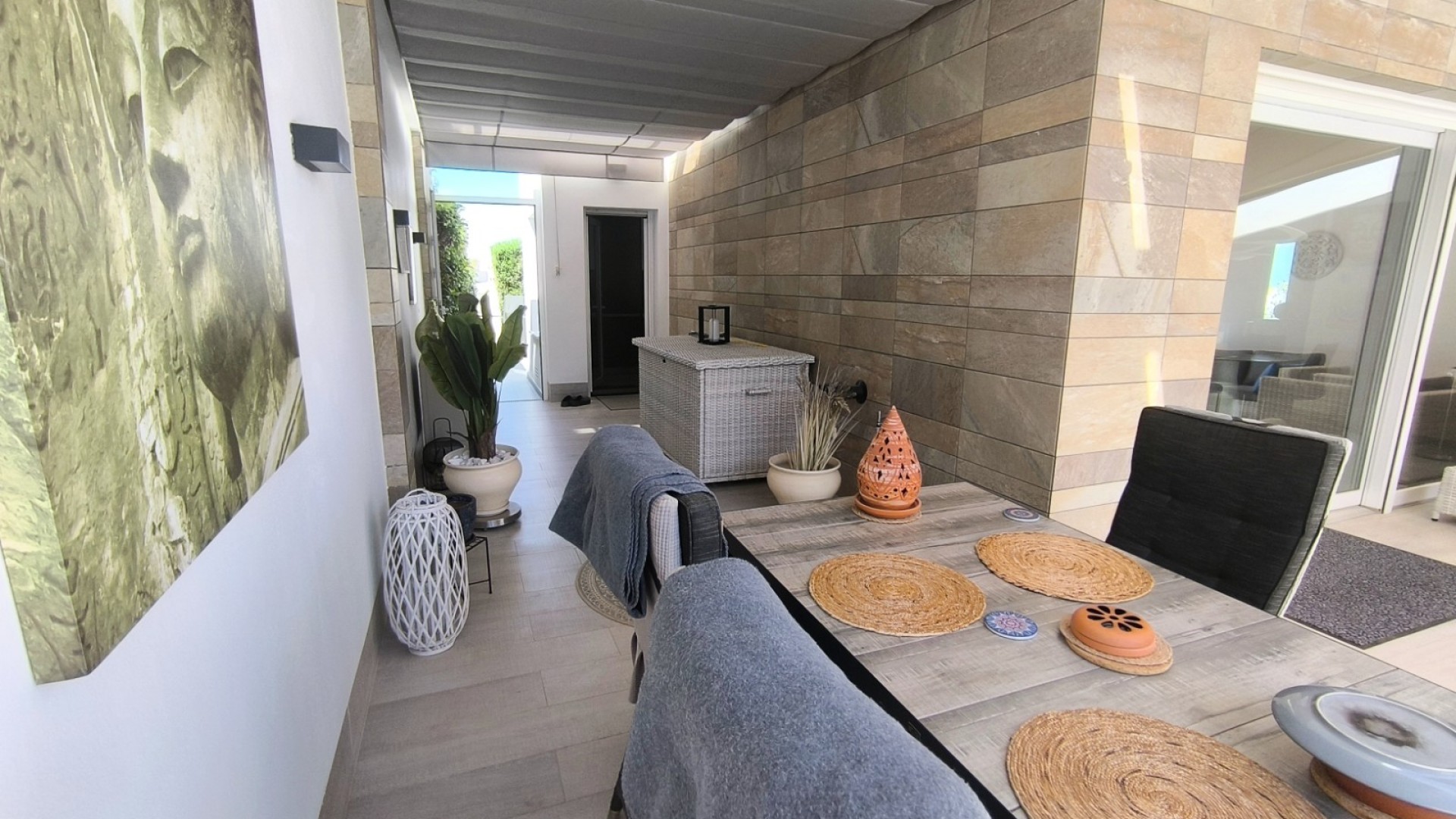 Videresalg - Fritliggende villa -
Algorfa