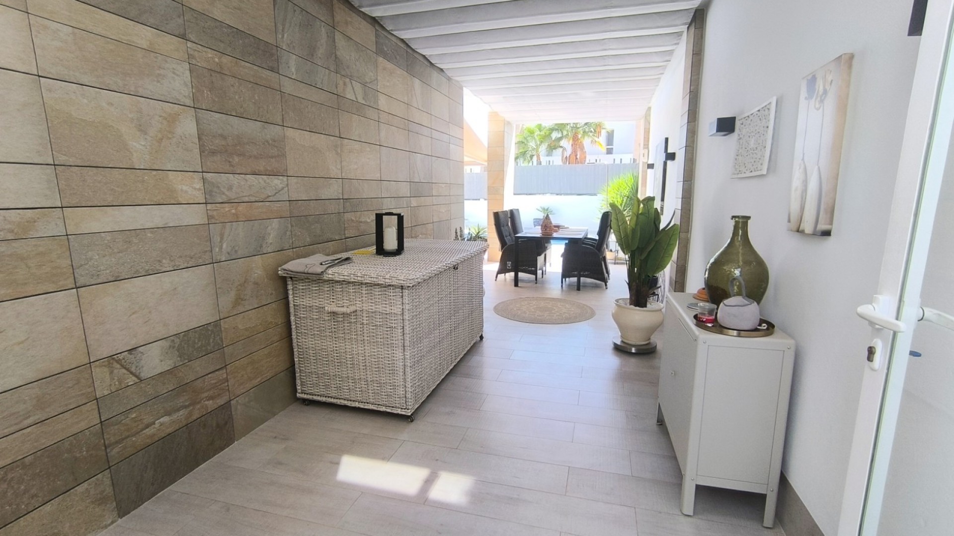 Videresalg - Fritliggende villa -
Algorfa