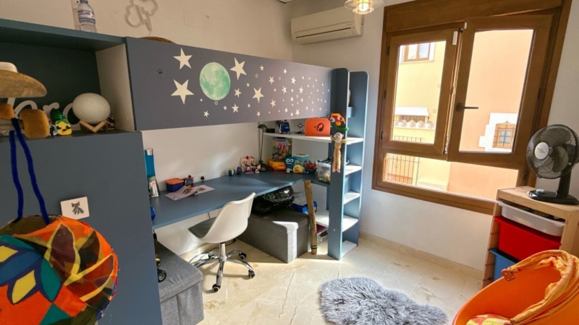 Videresalg - Fritliggende villa -
Algorfa