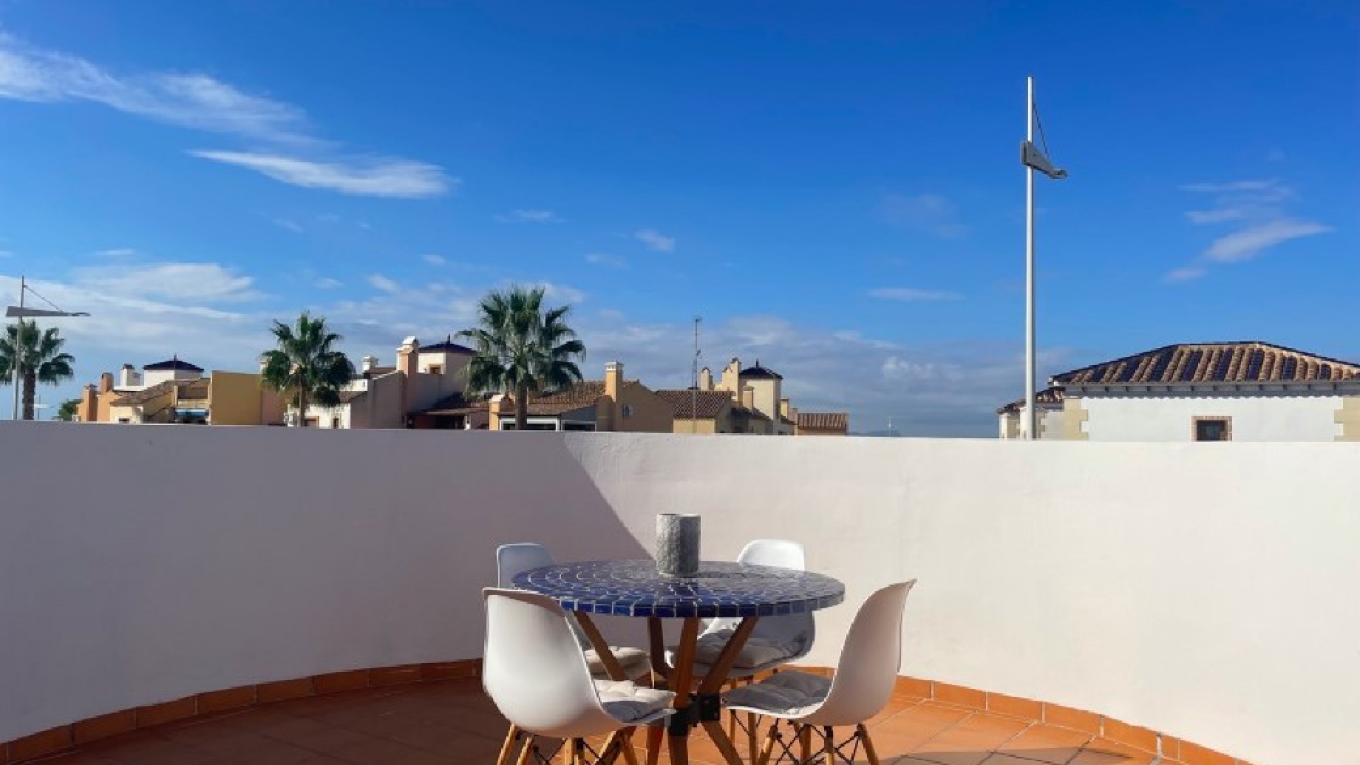 Videresalg - Fritliggende villa -
Algorfa