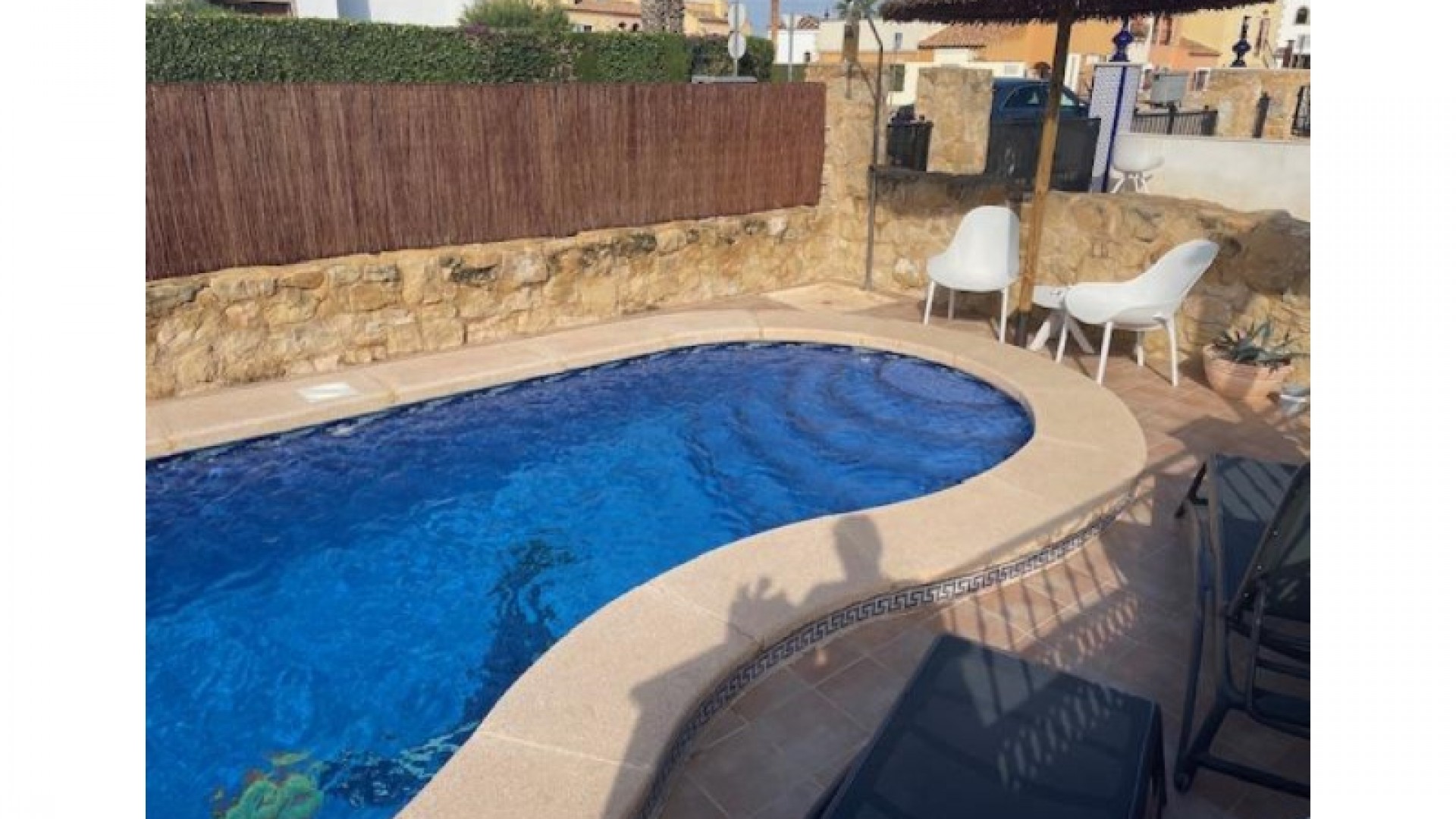 Videresalg - Fritliggende villa -
Algorfa