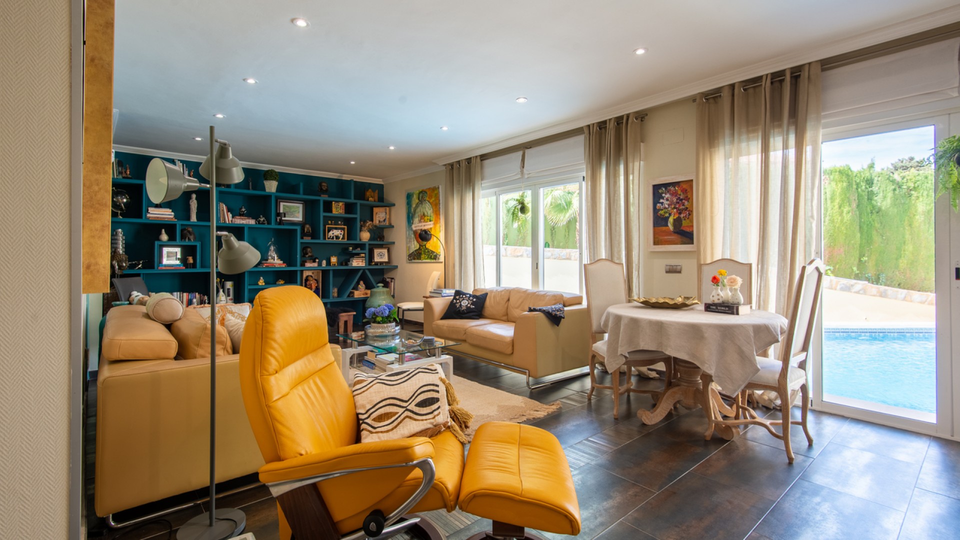 Videresalg - Fritliggende villa -
Algorfa