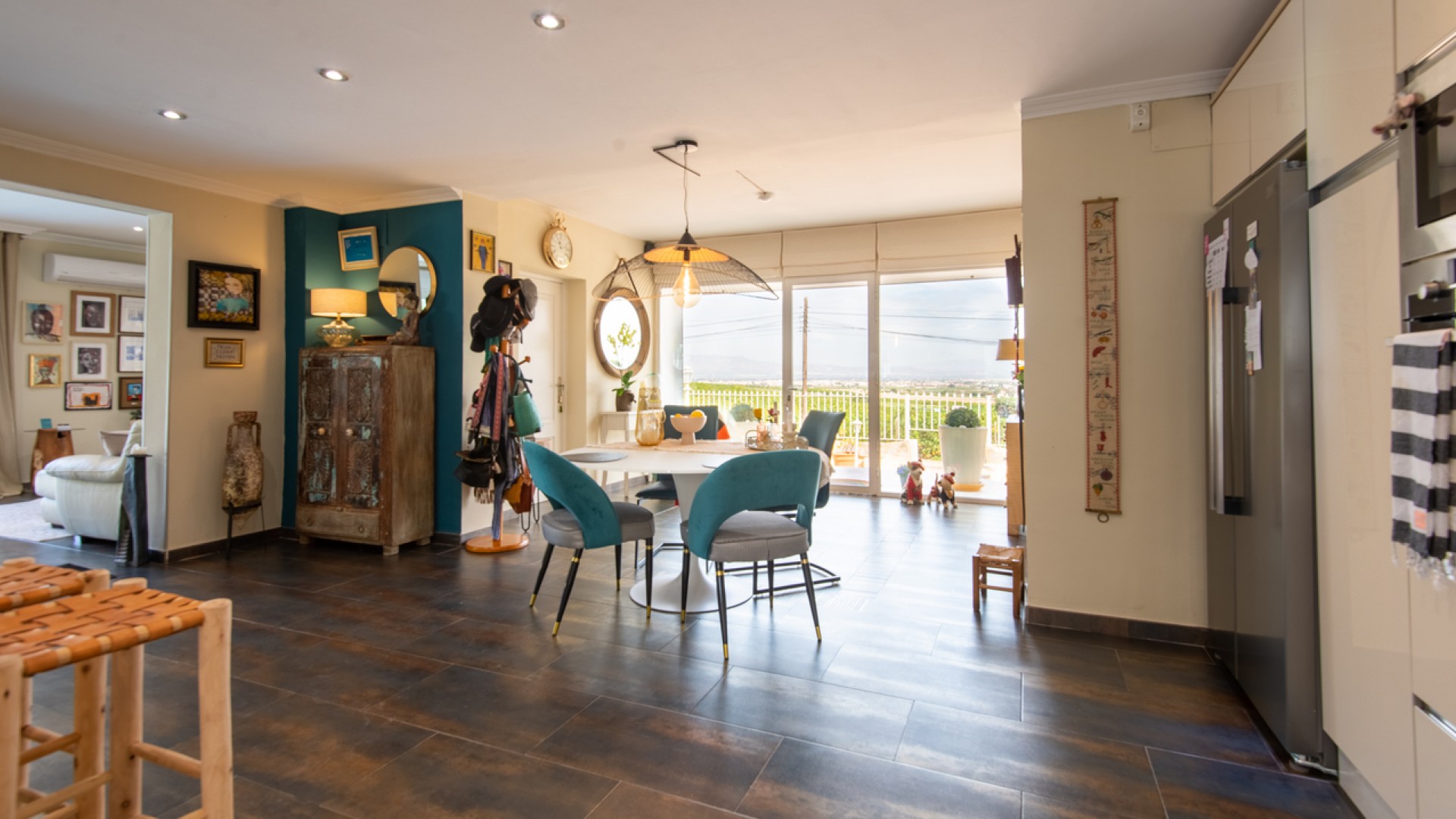 Videresalg - Fritliggende villa -
Algorfa