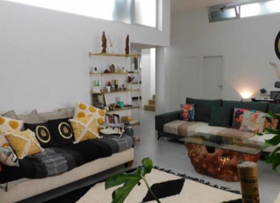 Videresalg - Fritliggende villa -
Alicante