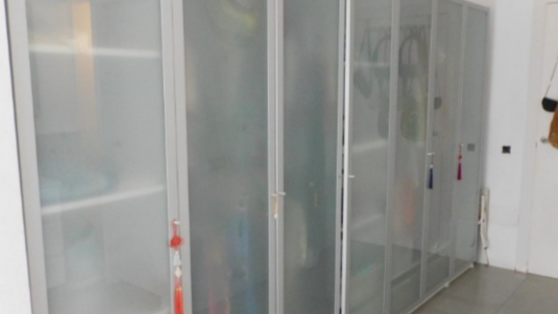 Videresalg - Fritliggende villa -
Alicante