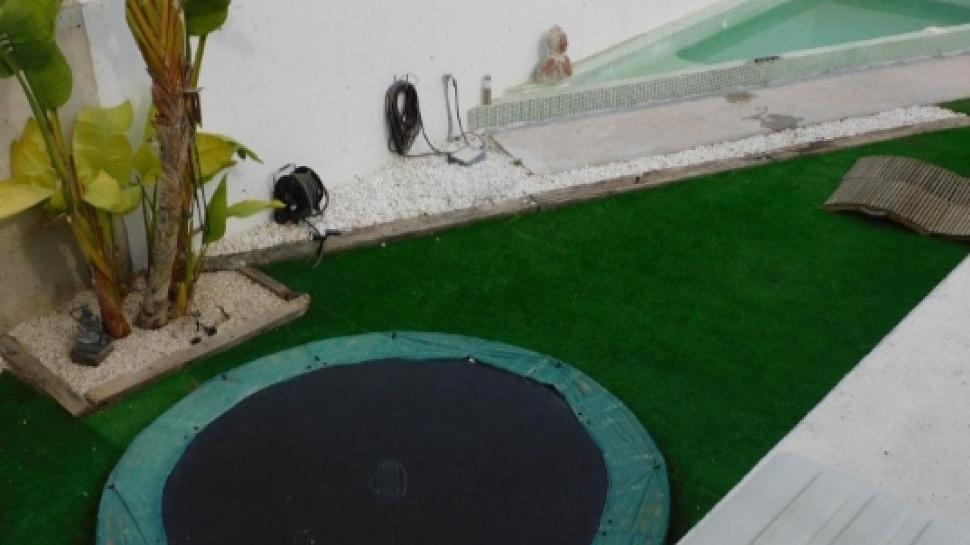 Videresalg - Fritliggende villa -
Alicante