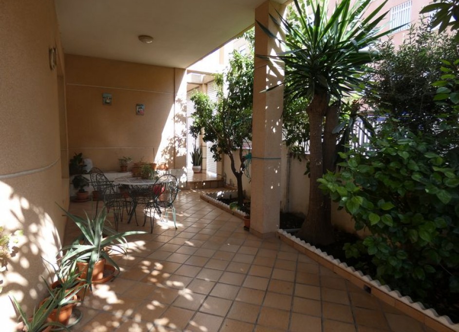 Videresalg - Fritliggende villa -
Almoradí